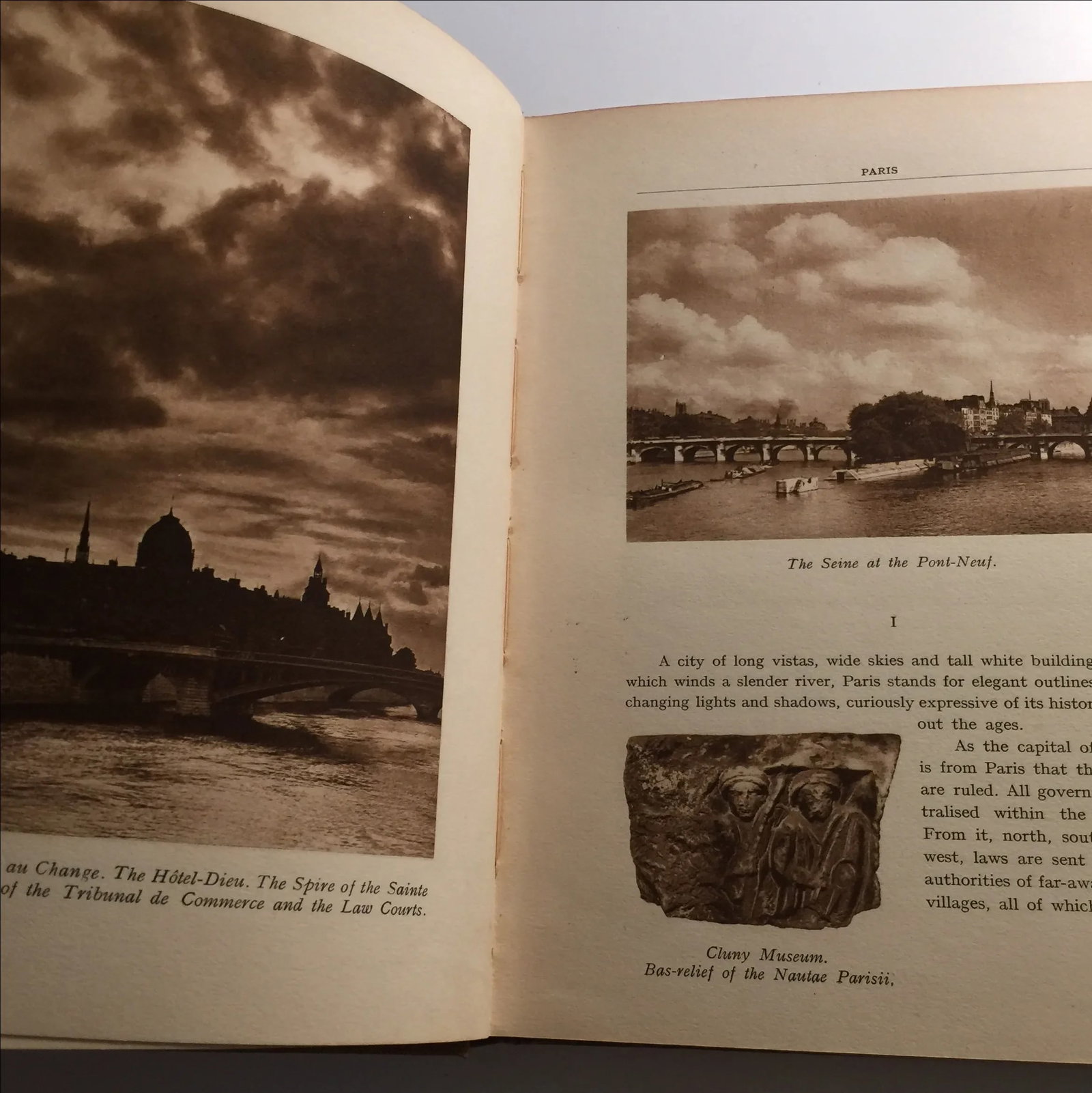 Paris by Moma Clarke 1929 London Pictorial Guide - 5