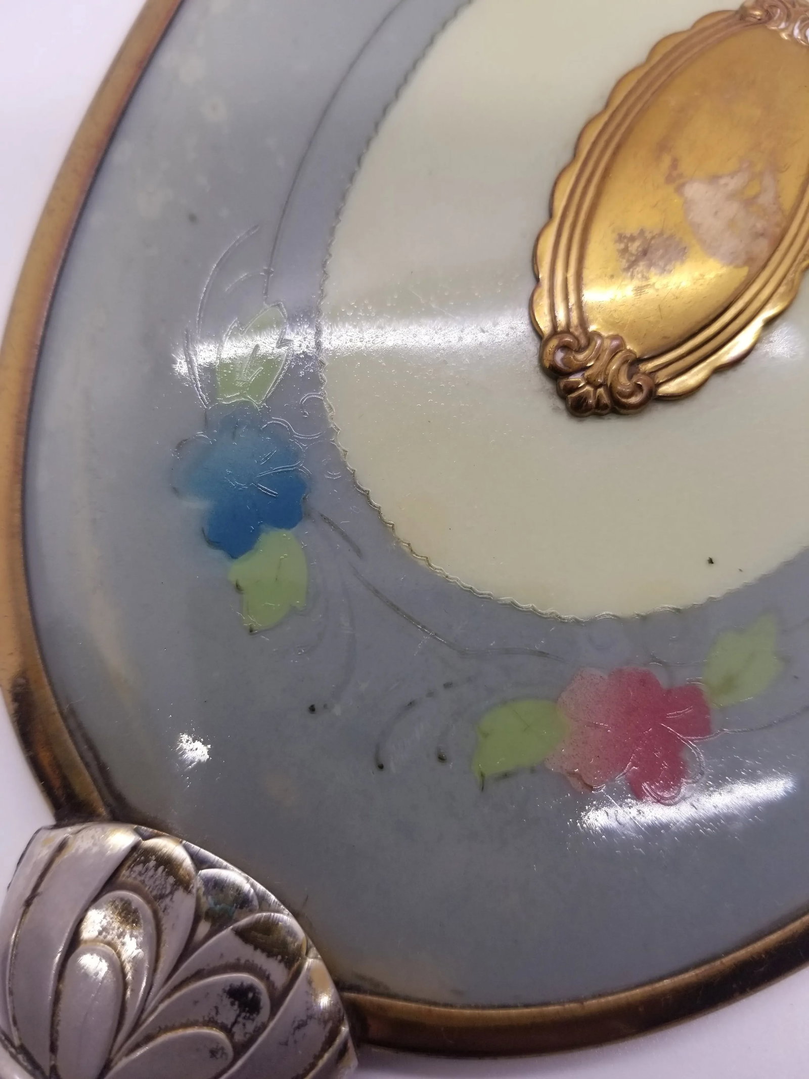 Hand Mirror, Sage Green With Engraved Flowers - 5