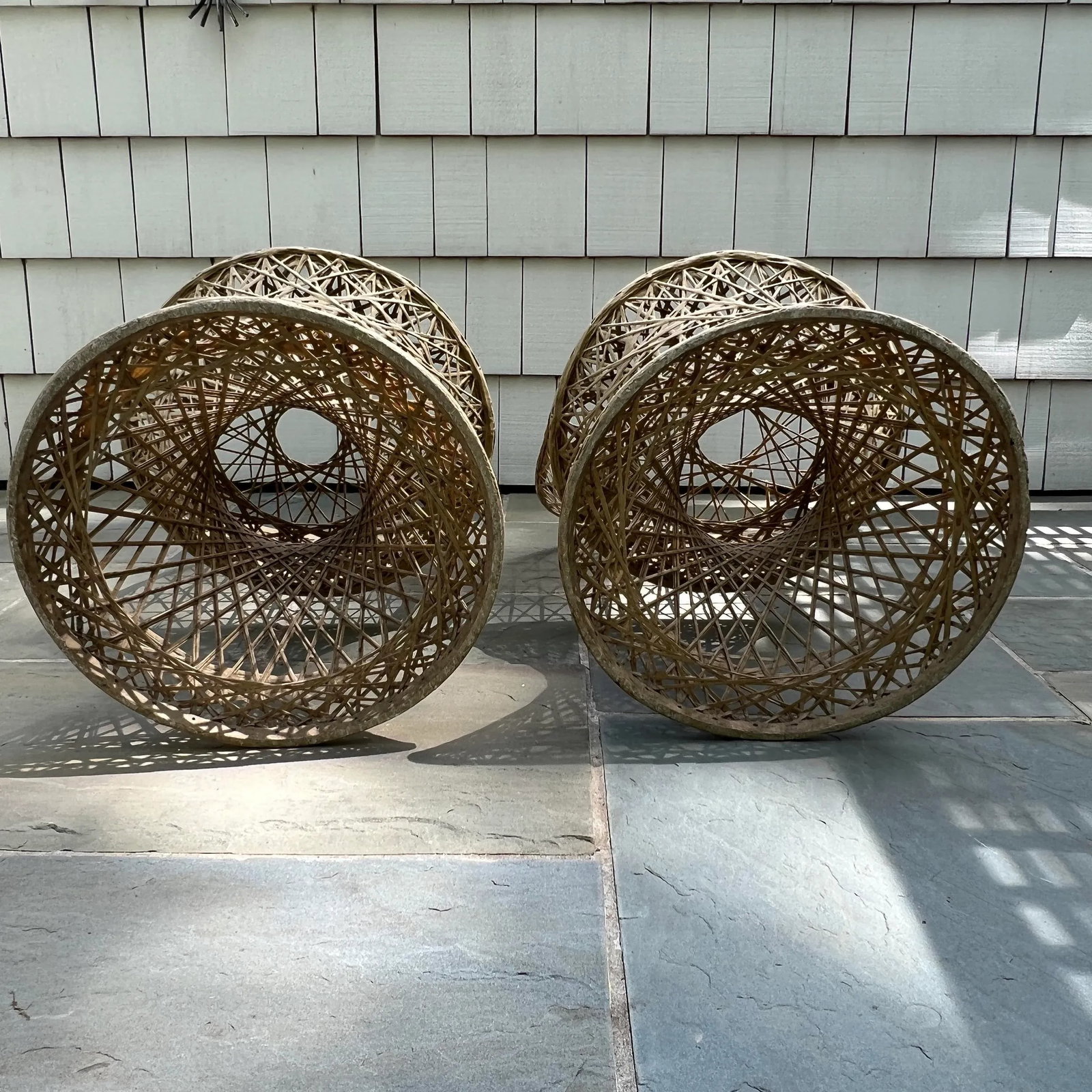 Vintage Russell Woodard Spun Fiberglass Patio Chairs, a Pair - 7
