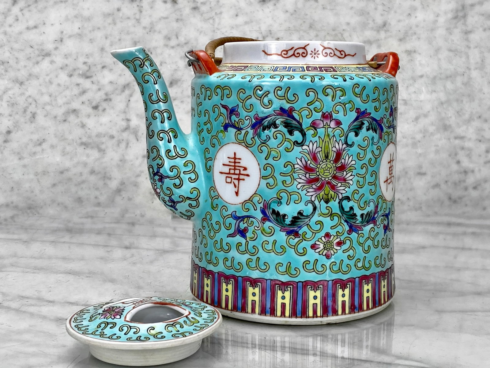 Vintage Chinese Porcelain Famille Verde Enamel Floral Motif Teapot - 3