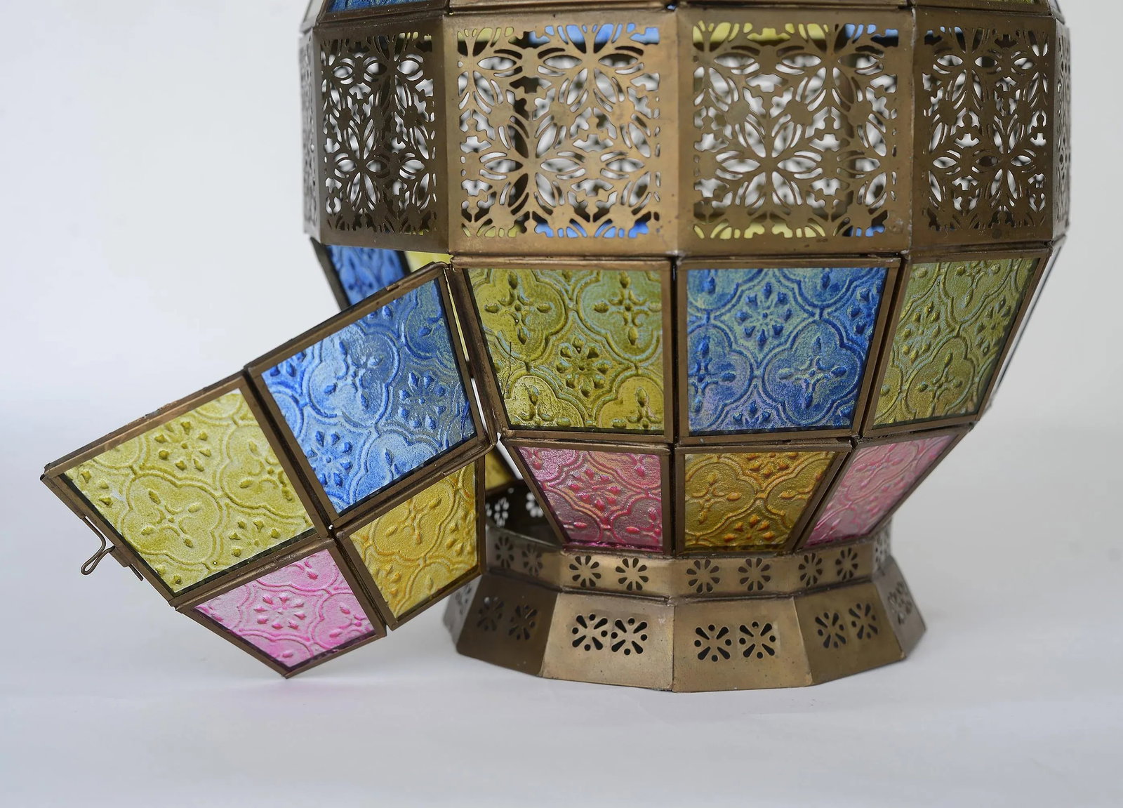 Vintage Victorian Style Stained Glass & Brass Hanging Lantern - 8