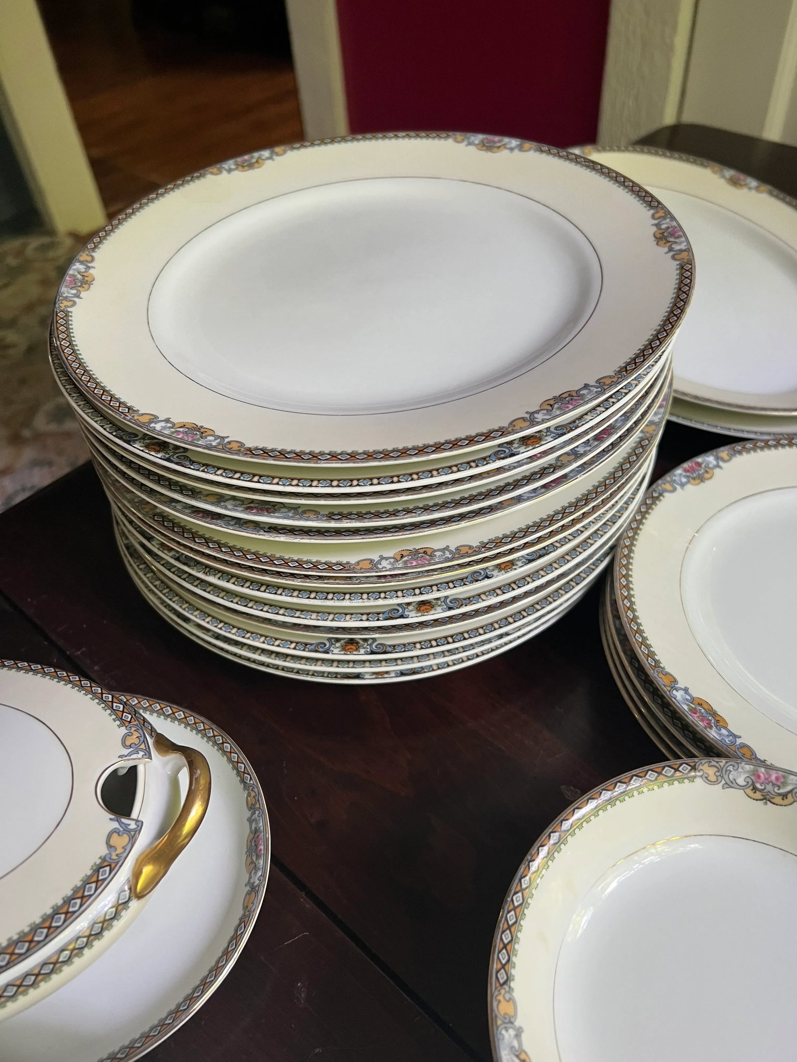 Antique Noritake Meringo, Made in Japan- 56 Pieces - 8