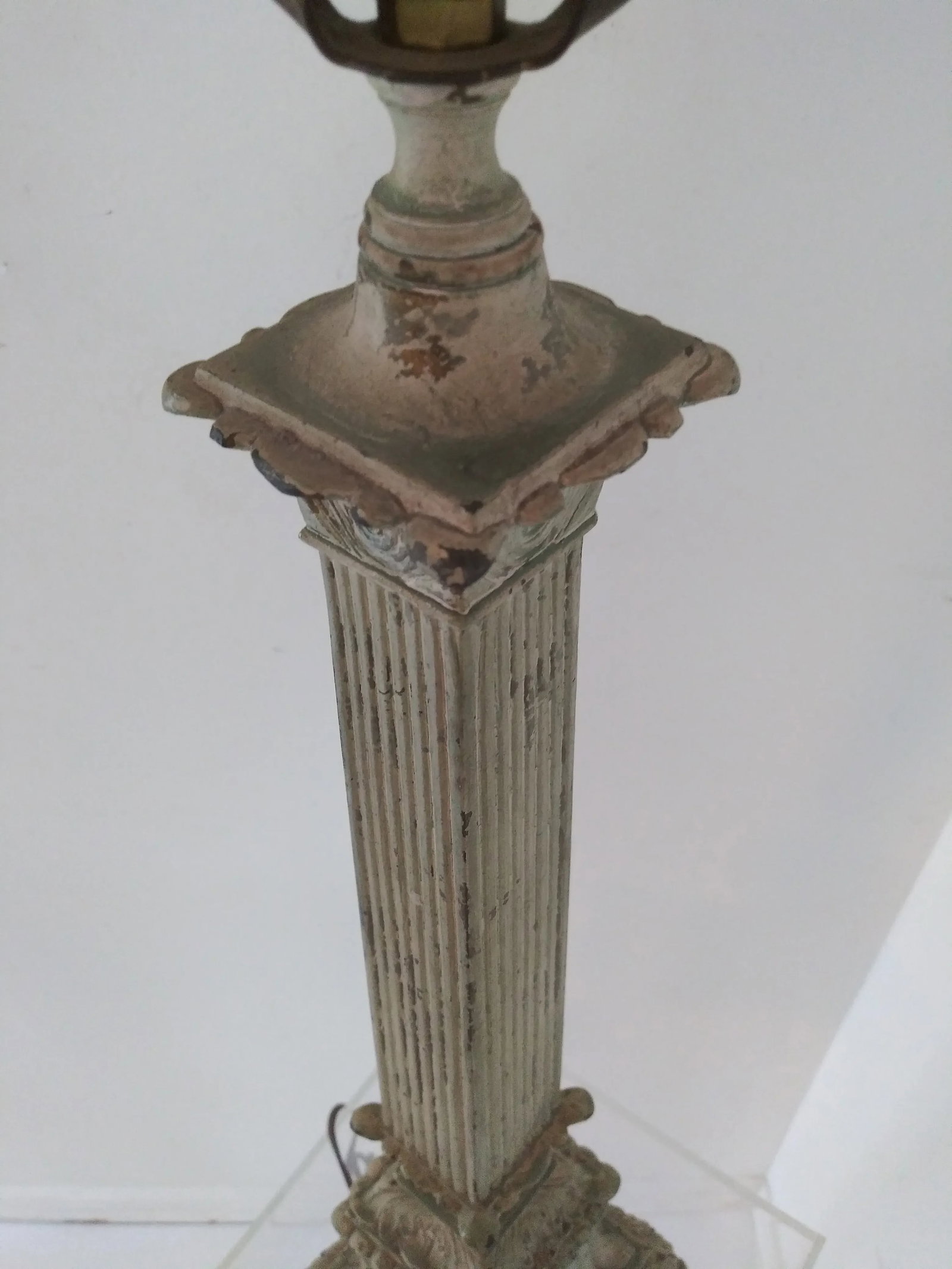 Vintage 1950s French Cast Iron Lamp - 11