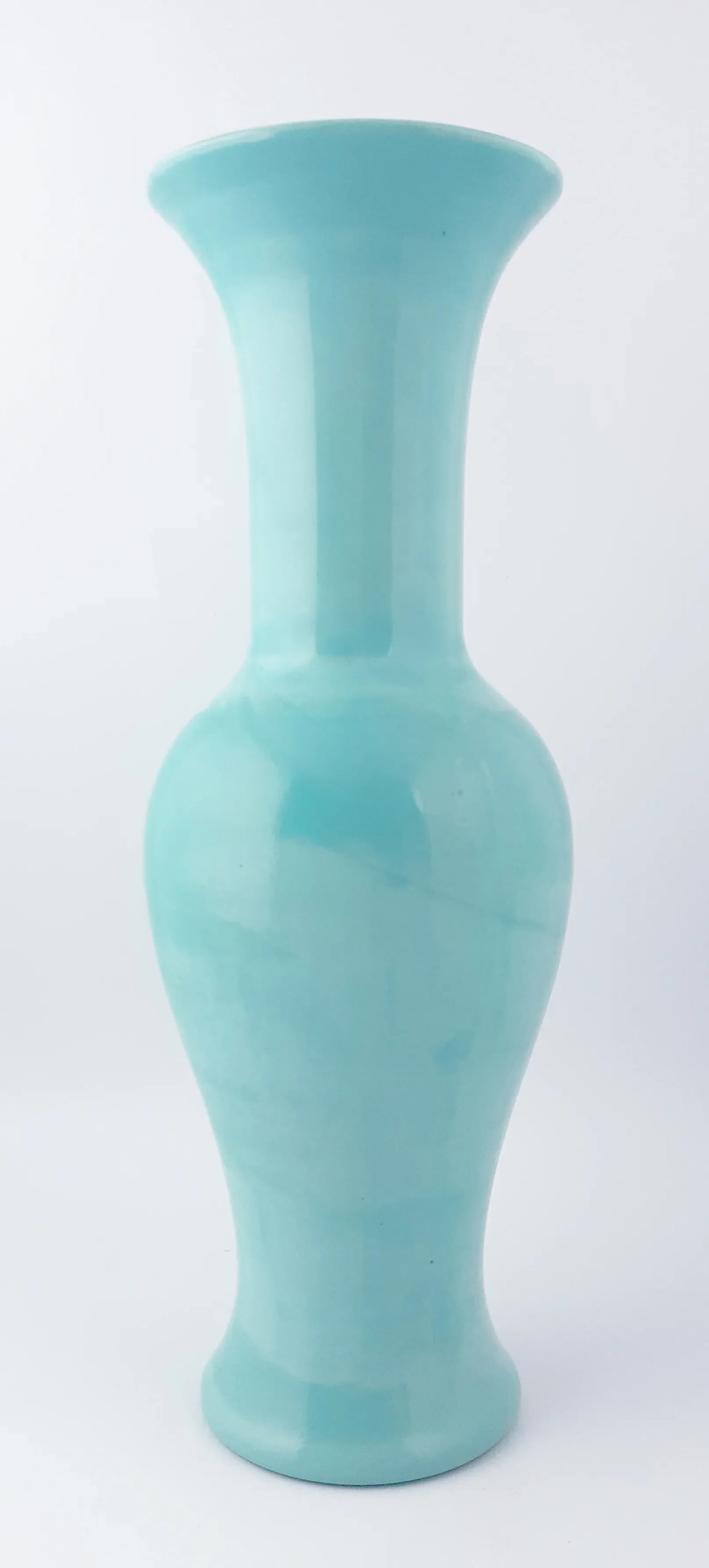 Early 20th Century Peking Glass Turquoise Liuyeping Vase - 2
