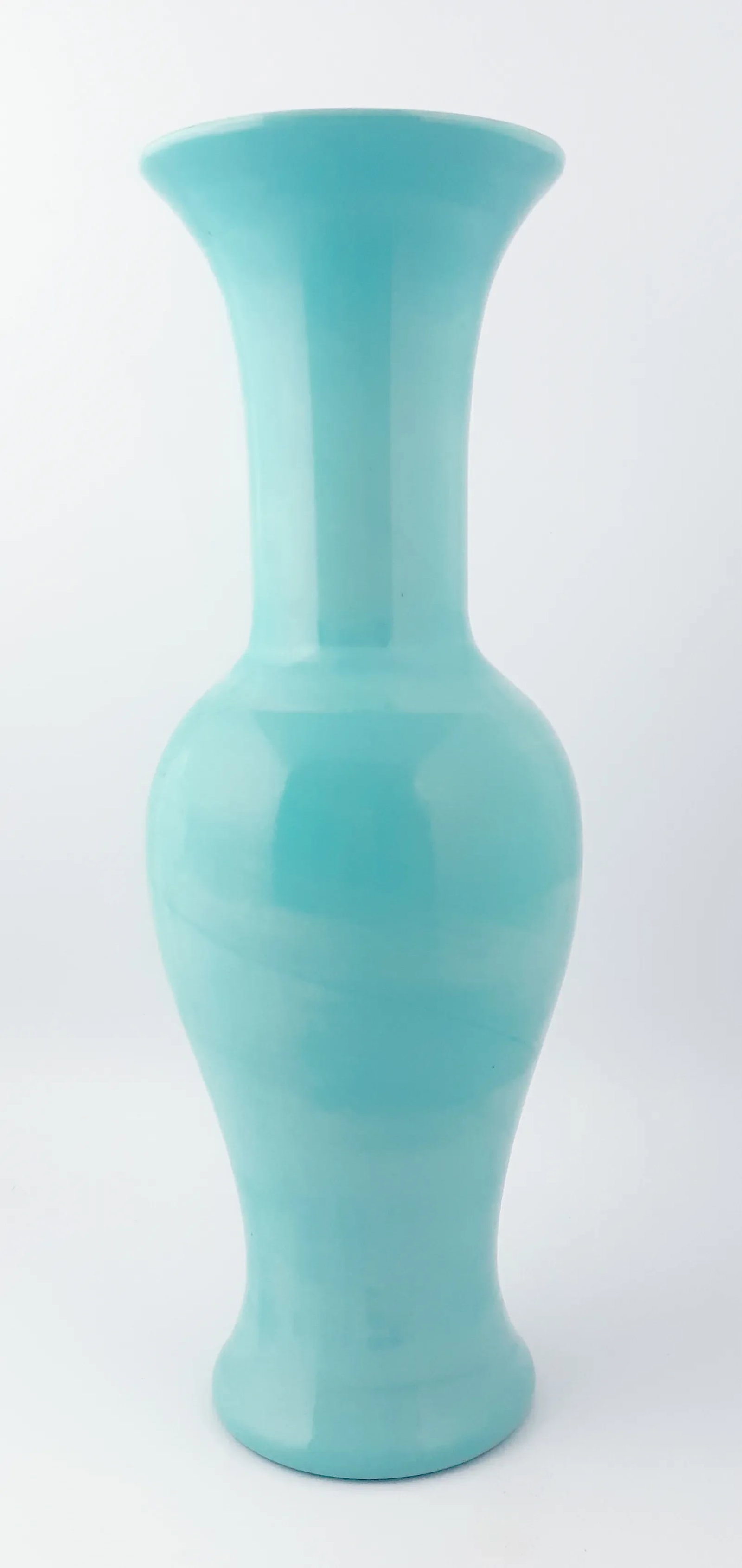 Early 20th Century Peking Glass Turquoise Liuyeping Vase - 3