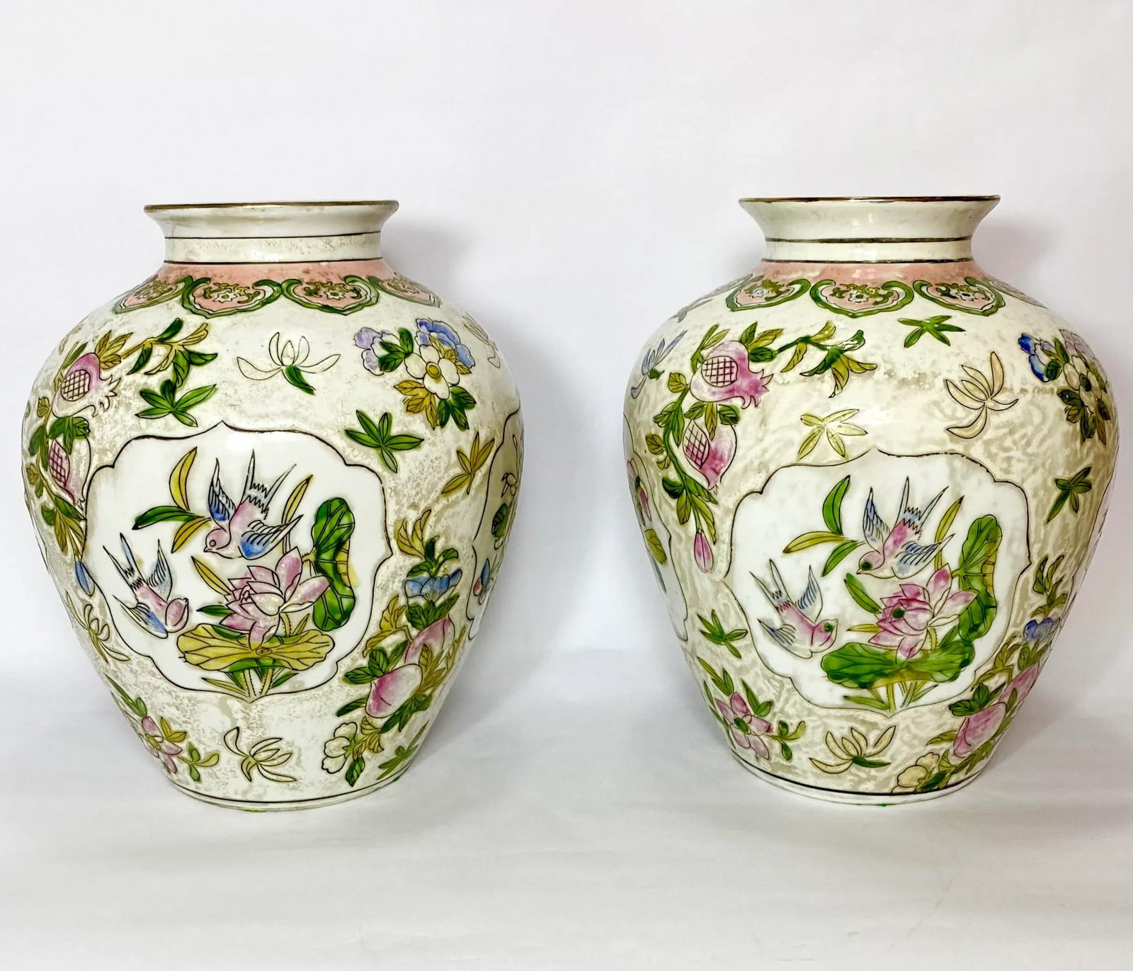 Vintage Pair Chinese Vases Birds, Flowers, Pomegranates Style of "Great Qing Tungzhi" Period Made in - 4