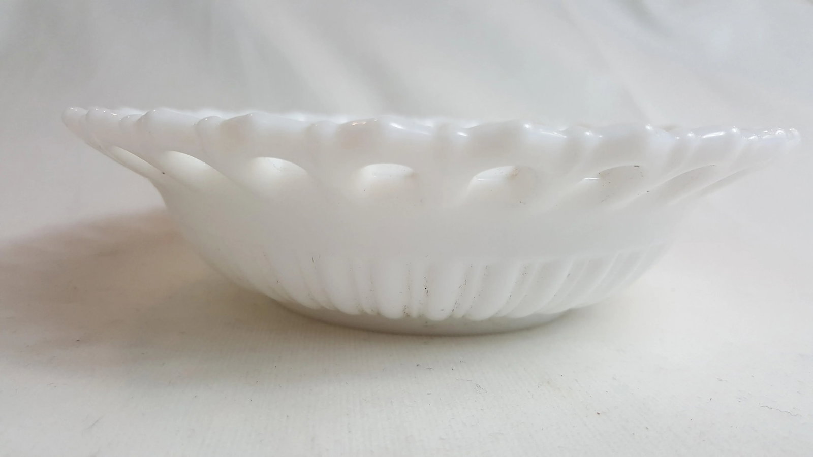Fostoria Randolf Lace Edge Bowl - 3