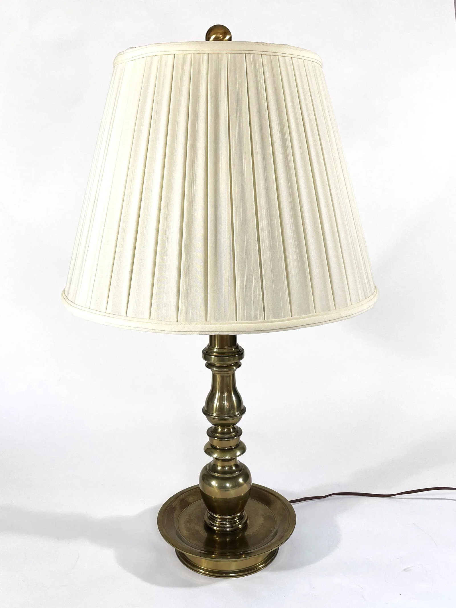 Mid-Century Stiffel Brass Double Bulb Lamp - 2