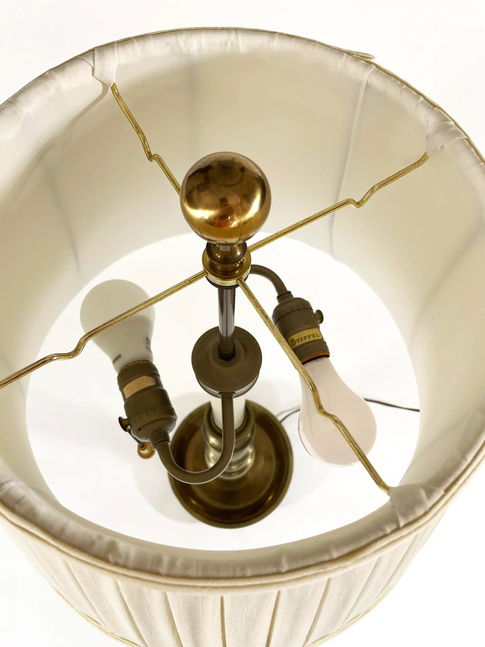 Mid-Century Stiffel Brass Double Bulb Lamp - 6
