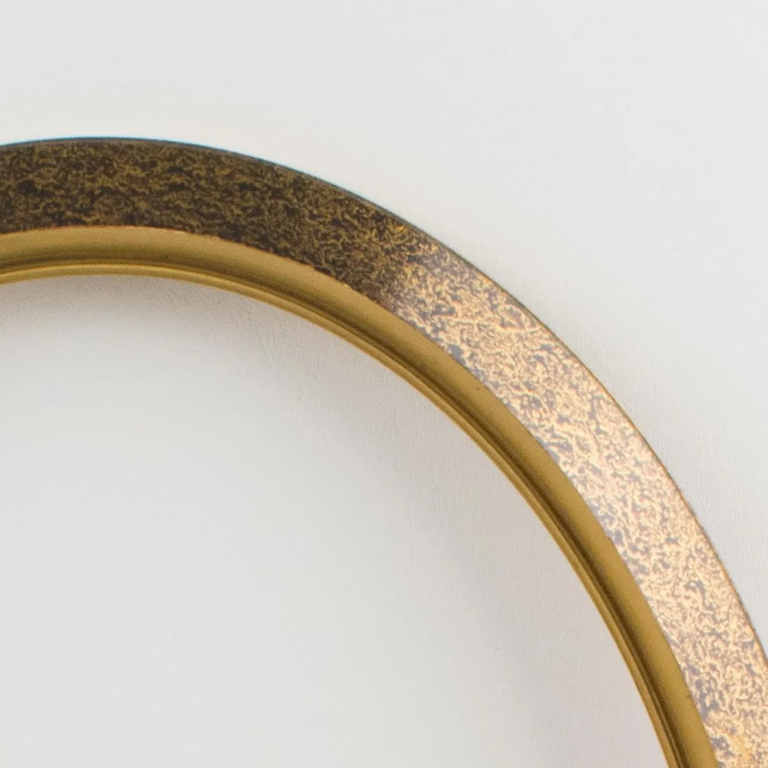 French Art Deco Gilded Wood Ovoid Frame for Painting, Drawing or Mirror - 10