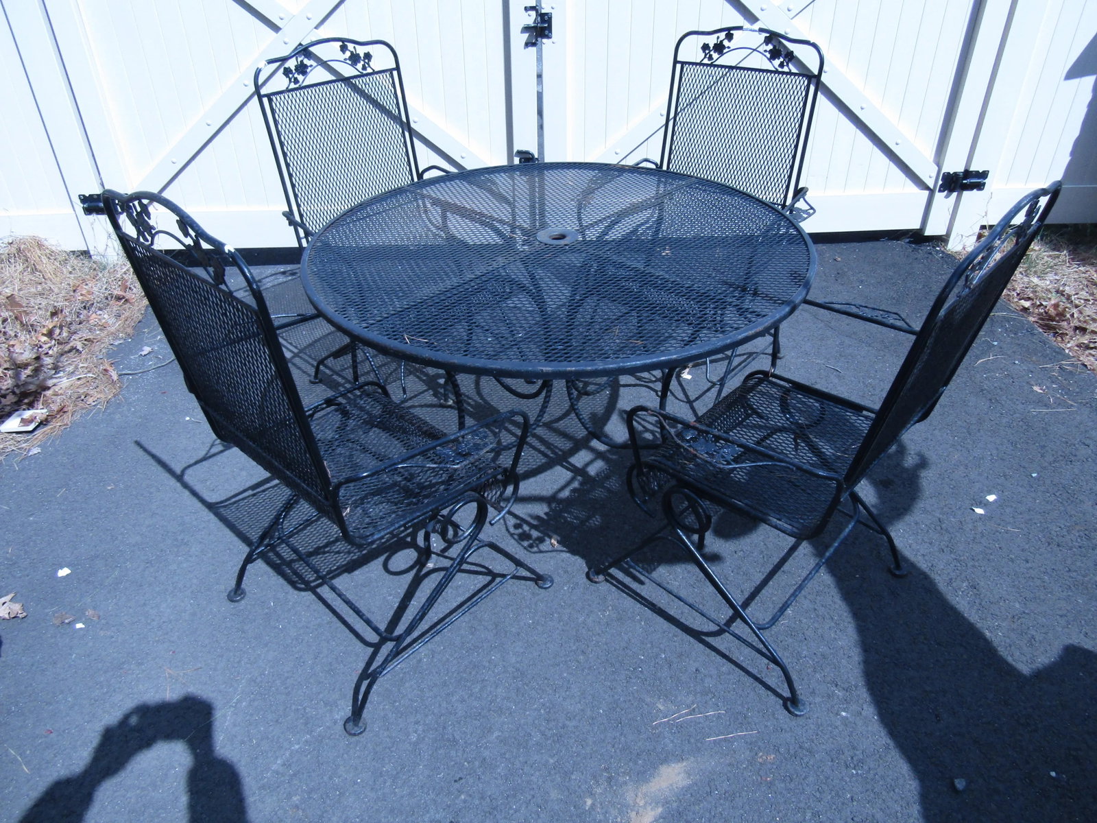 Vintage Metal Outdoor Dining Set - 5