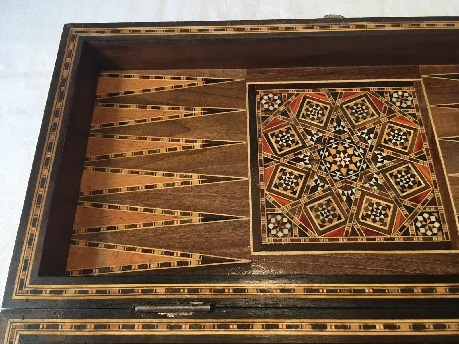 Vintage 1970s Moroccan Inlaid Mosaic Inlaid Backgammon and Chess Box - 11