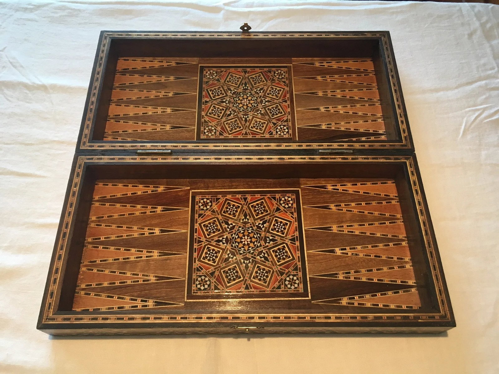 Vintage 1970s Moroccan Inlaid Mosaic Inlaid Backgammon and Chess Box - 13