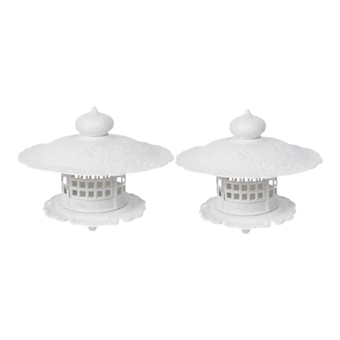 1960s White Gloss Enamel Cast Iron Pagoda Garden Lanterns - a Pair: Striking early 40's cast iron pagoda re-imagined in white hi-gloss. Fabulous touch of chinoiserie for any decor. The top part come fully apart for an easy access. Condition: Alterations: Original