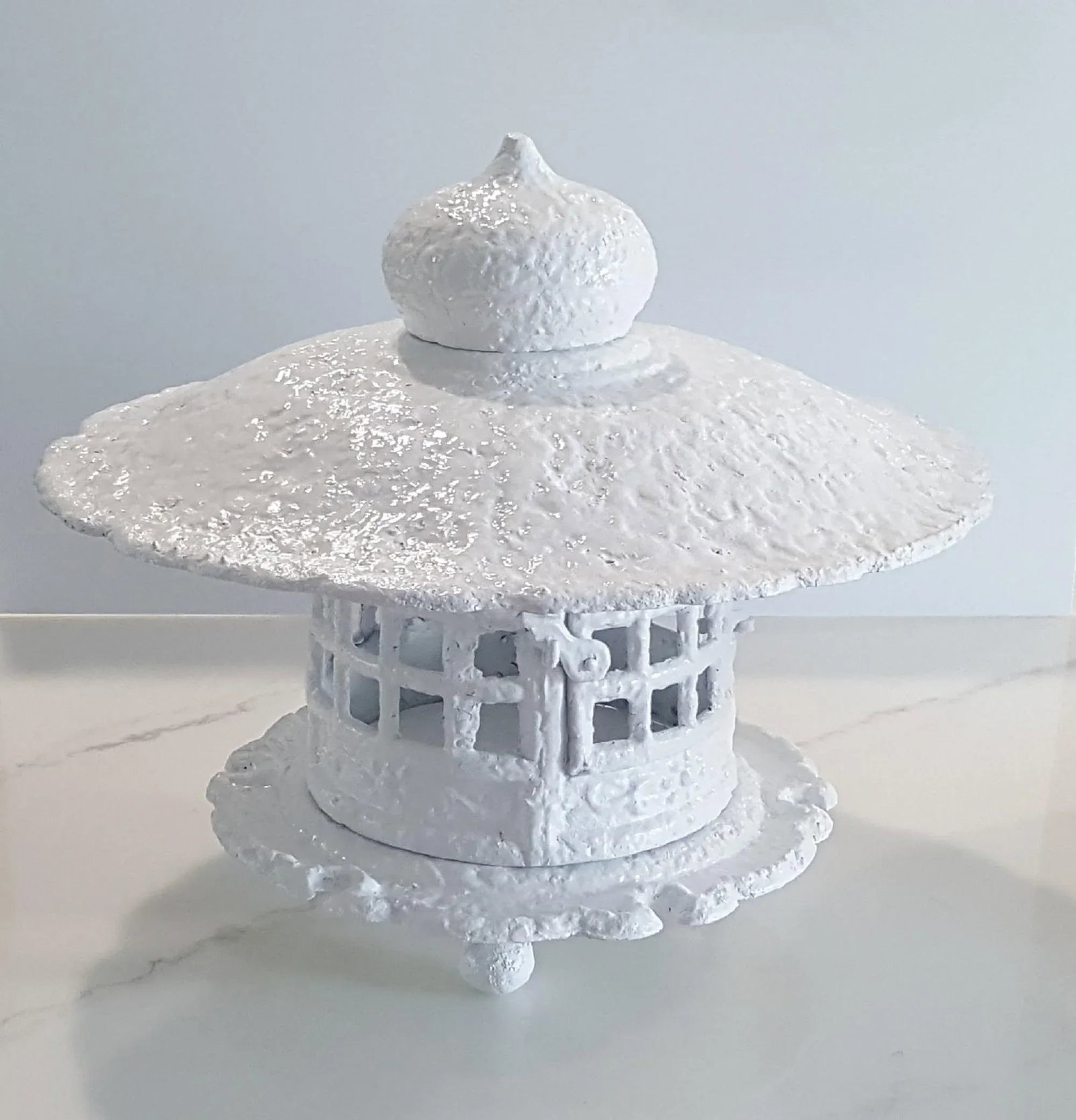 1960s White Gloss Enamel Cast Iron Pagoda Garden Lanterns - a Pair - 5