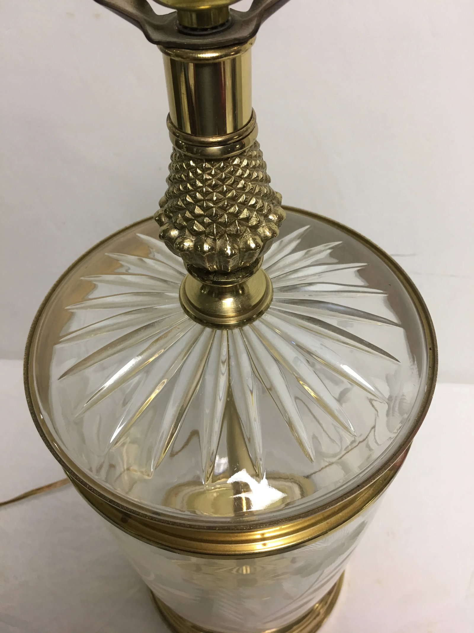 Vintage Crystal & Brass Table Lamp - 7