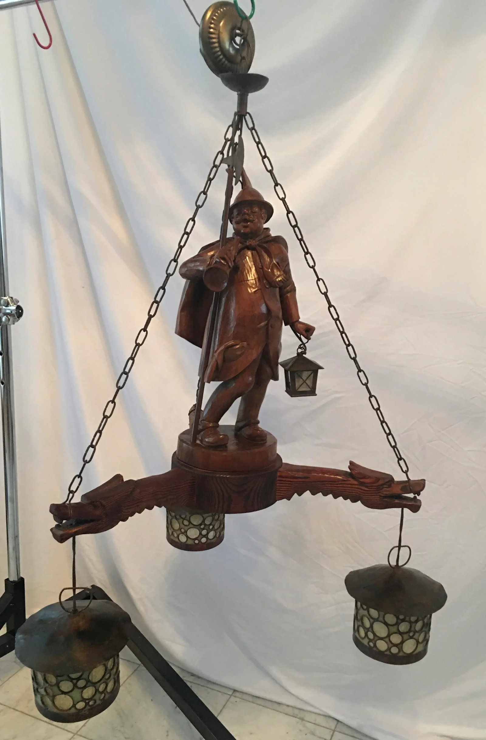 1930s German Carved Night Watchman Chandelier - 13