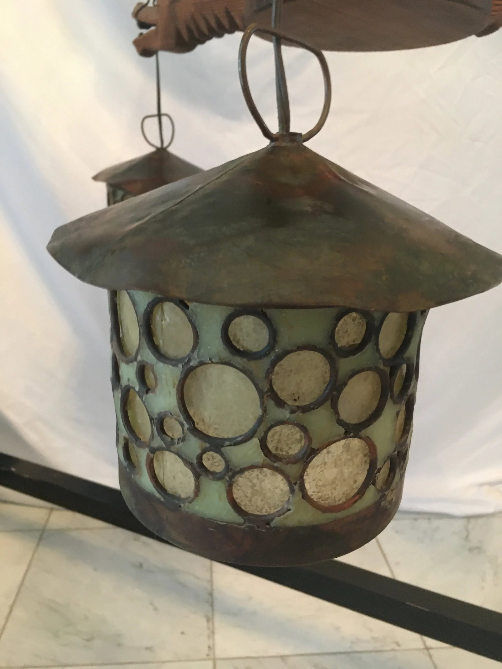 1930s German Carved Night Watchman Chandelier - 5