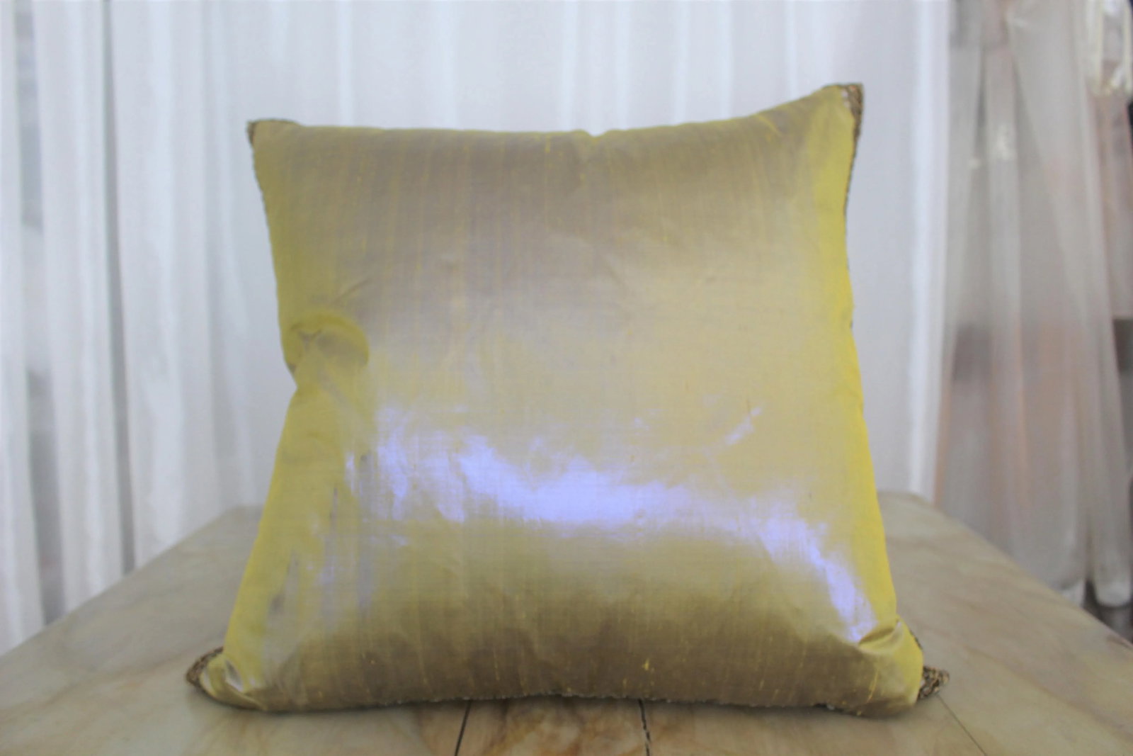 Isabelle H. Dual Color Metallic Silk Pillow - 2