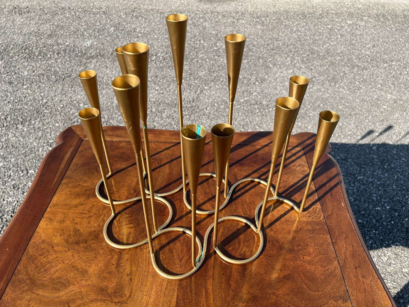 1960s Daisy Bronze Candle Holder - 4