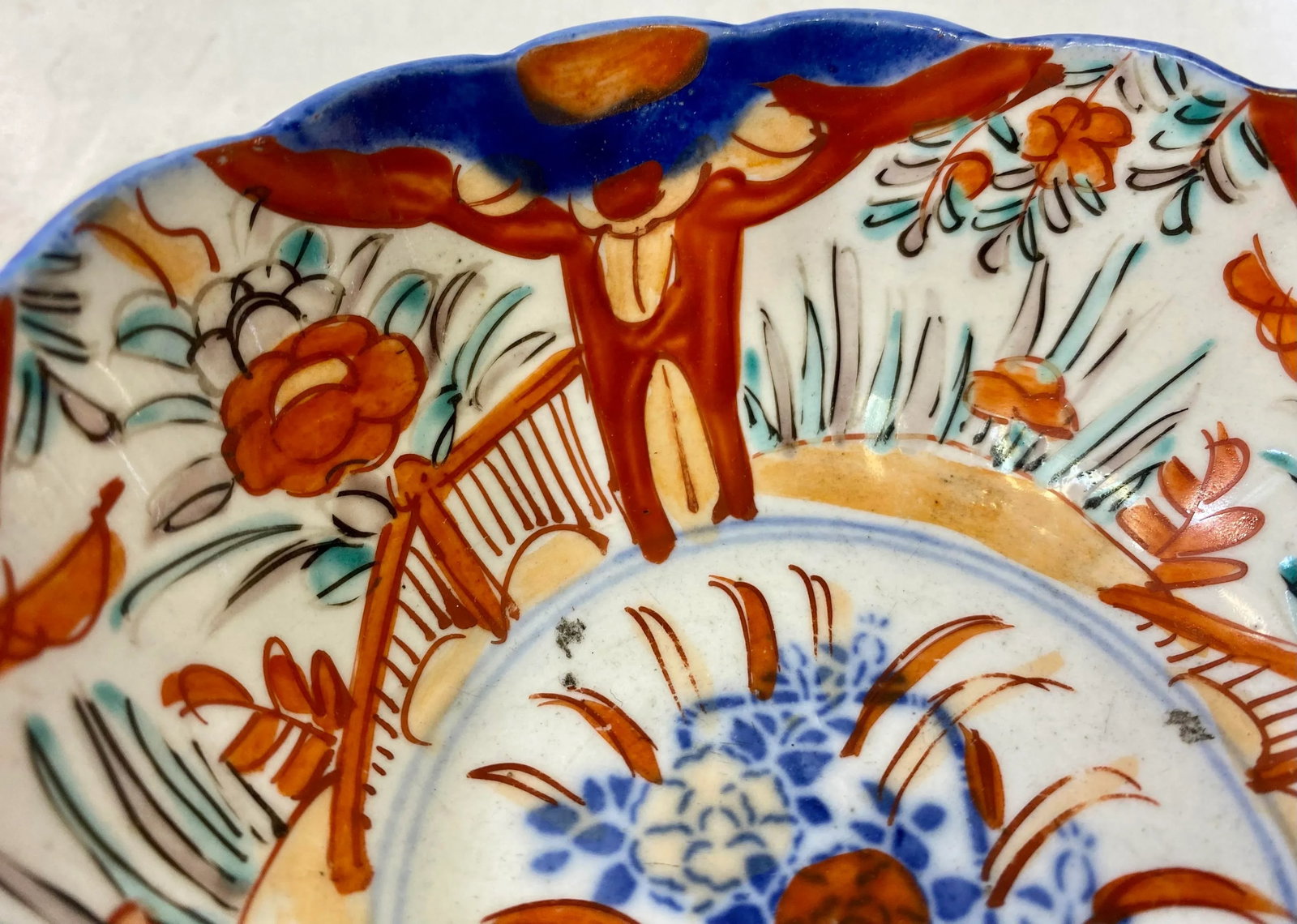 Antique Imari Bowl Hand Painted With Floral Arrangements and Butterflies - Circa 1900 - 10