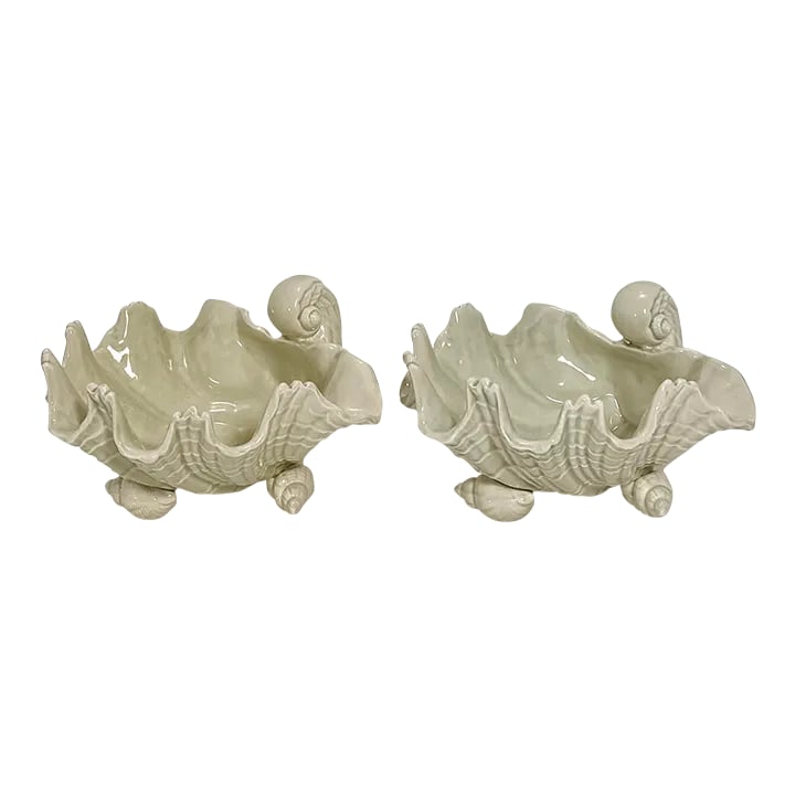 1970s Fitz and Floyd Scallop Shaped Bowls Pair (1 of 9)