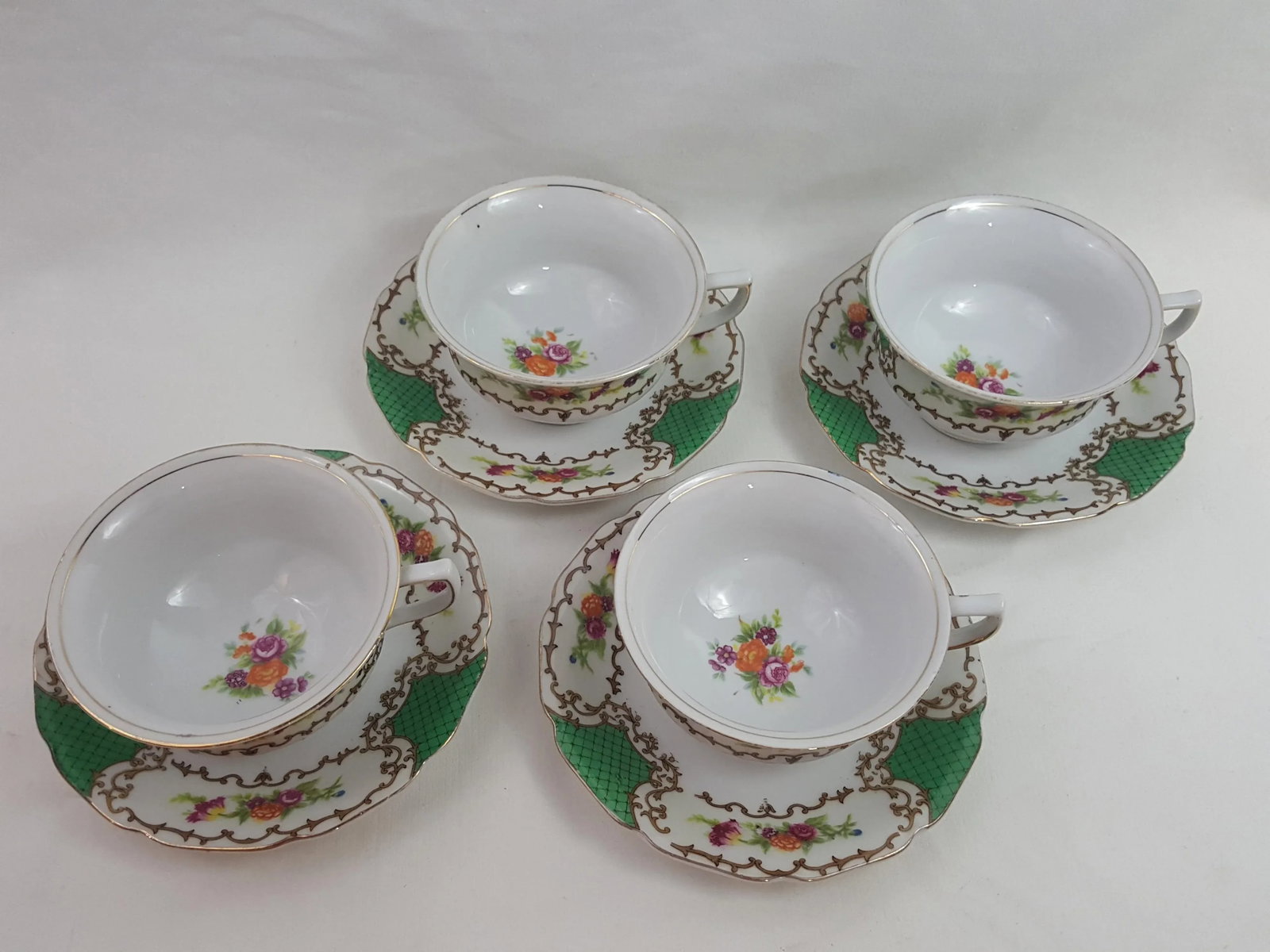 Emerald Green Floral and Lattice Tashiro Shoten Ltd, Nagoya Cup & Saucer - 4 Sets - 2