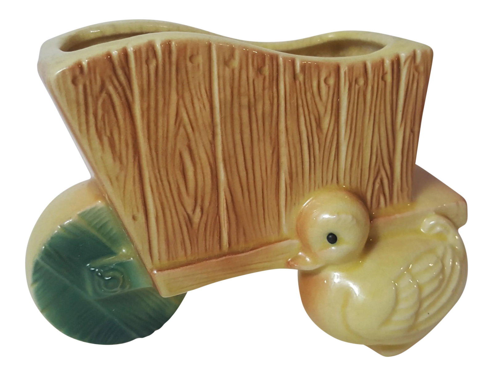 Royal Copley Yellow Duckie and Wheelbarrow Planter: This Royal Copely duck and wheelbarrow planter is just perfect for a baby shower gift. It can be used traditionally as a planter, or think outside the box and use it for storage. Either way, this mid-