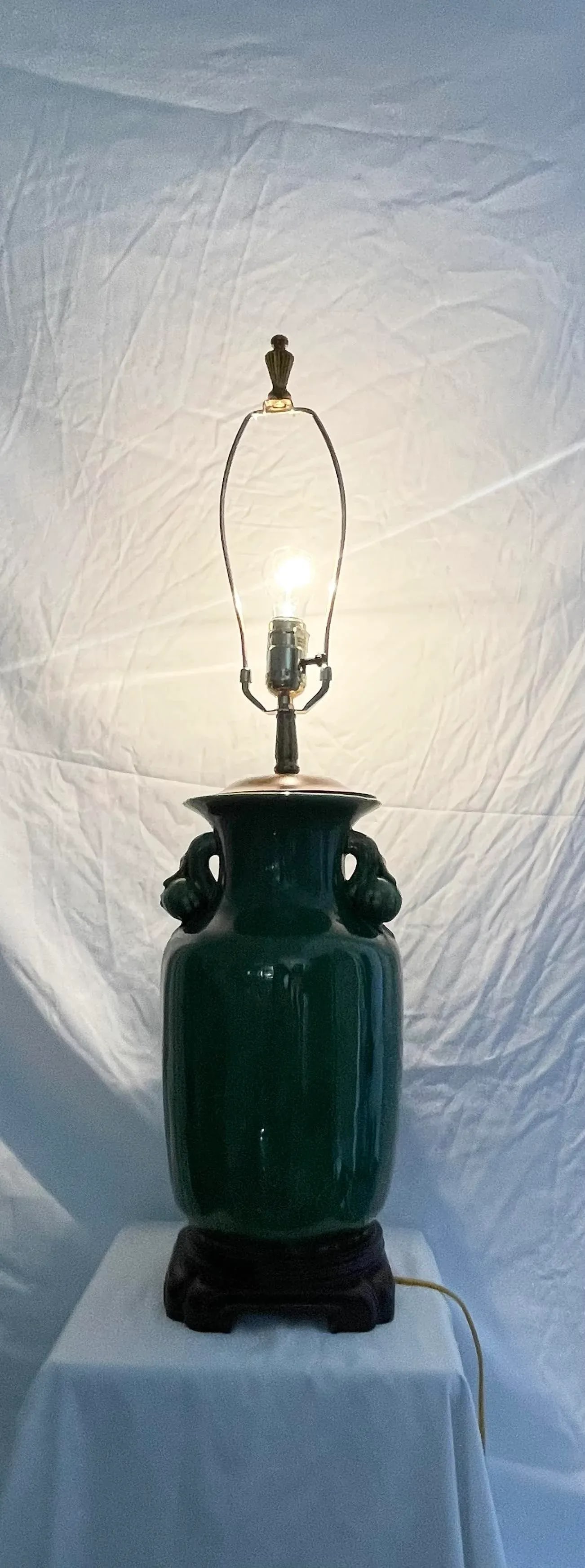 1970s Jade Green Glaze Urn Form Table Lamp - 5