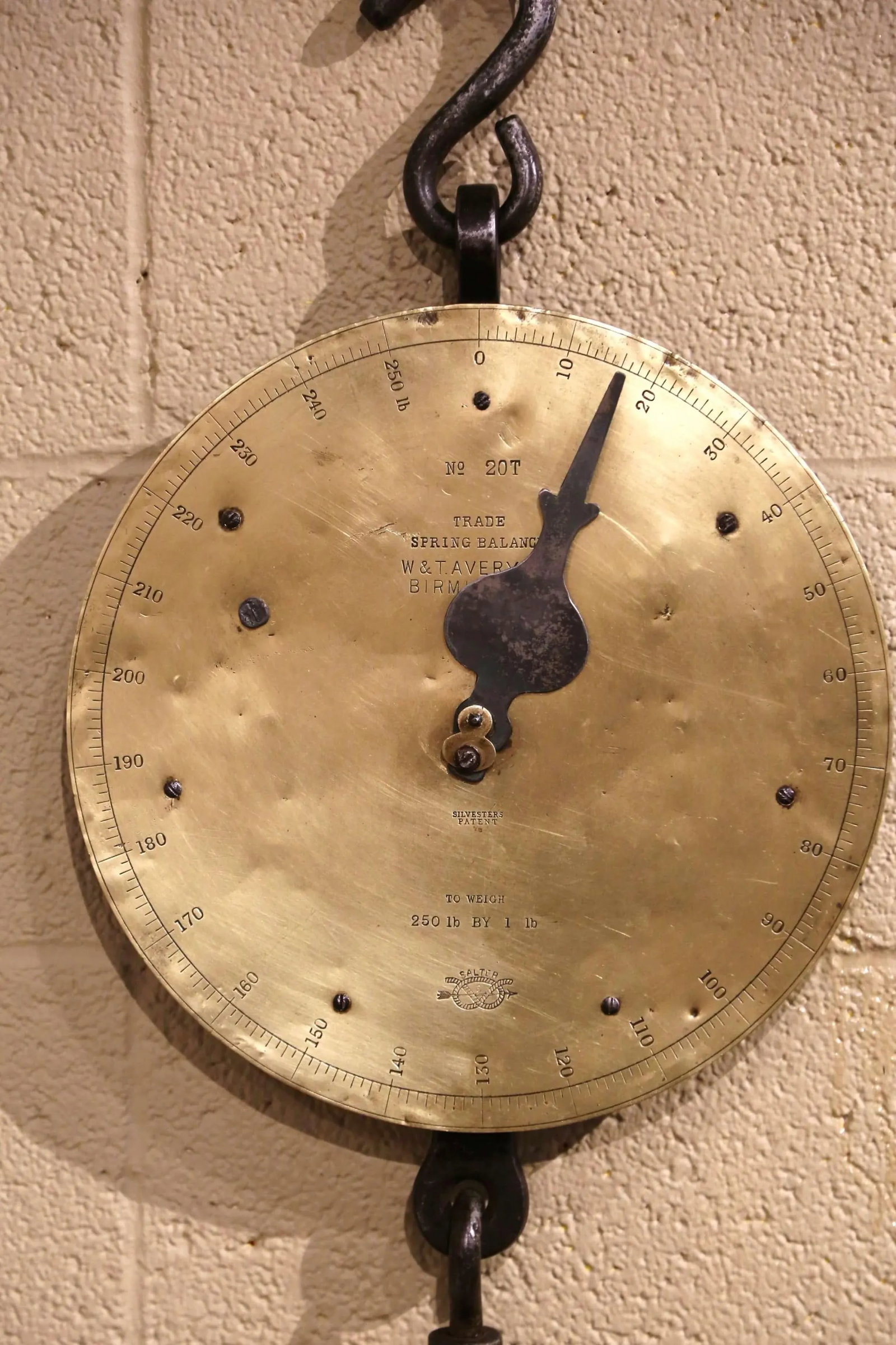 Mid-19th Century English Brass and Iron Hanging Trade Spring Balance Scale - 3