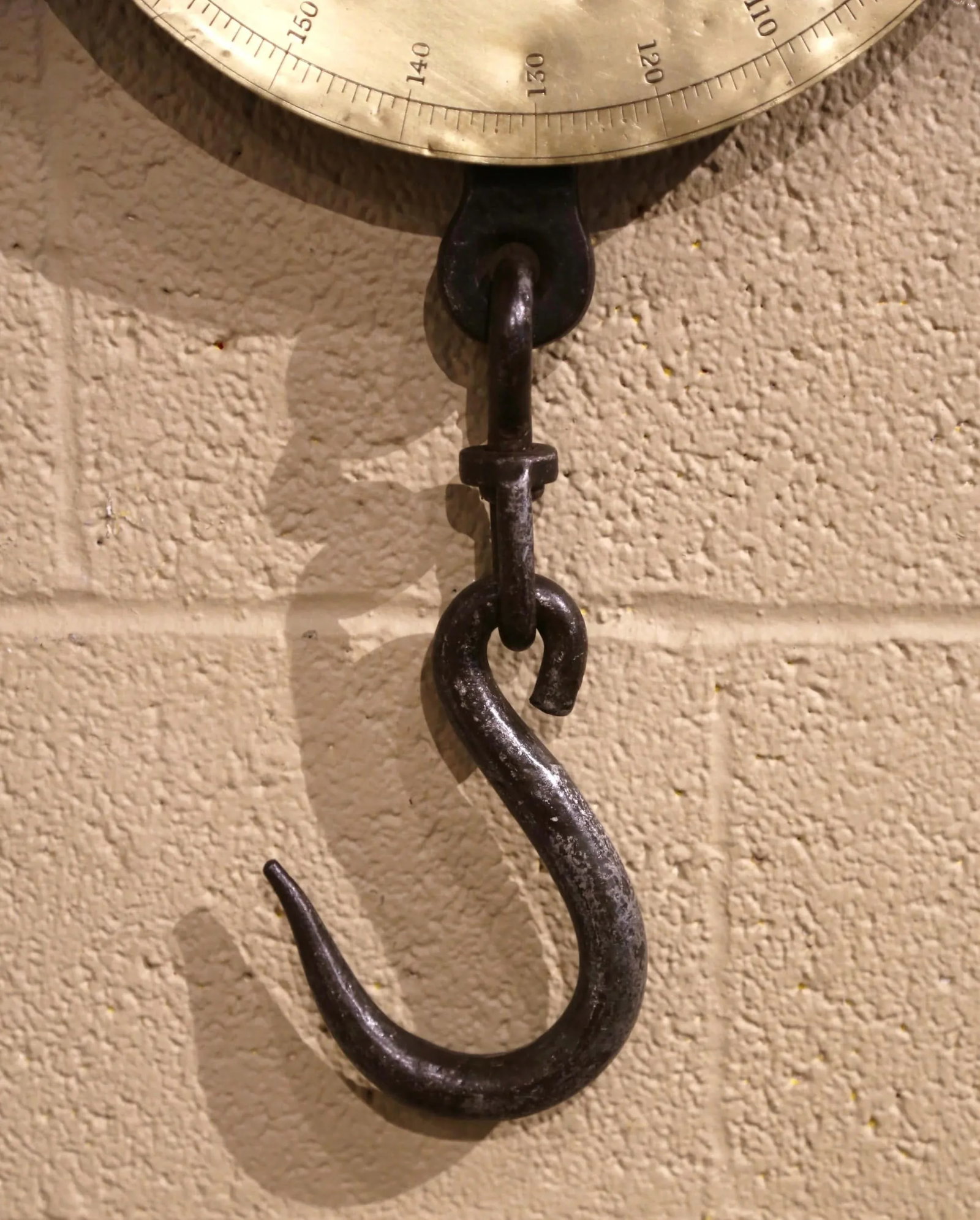 Mid-19th Century English Brass and Iron Hanging Trade Spring Balance Scale - 4
