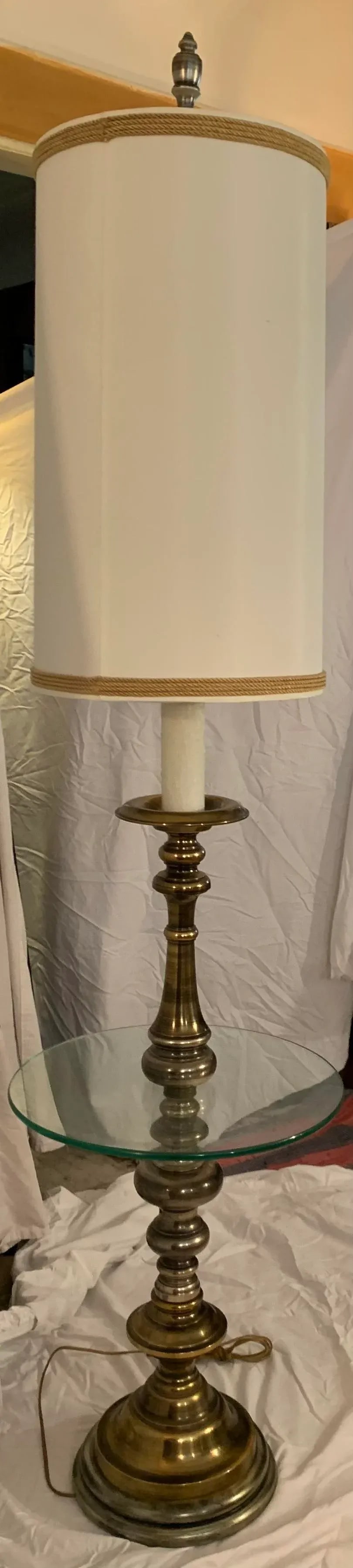 1960s Brass Side Table Floor Lamp - 9