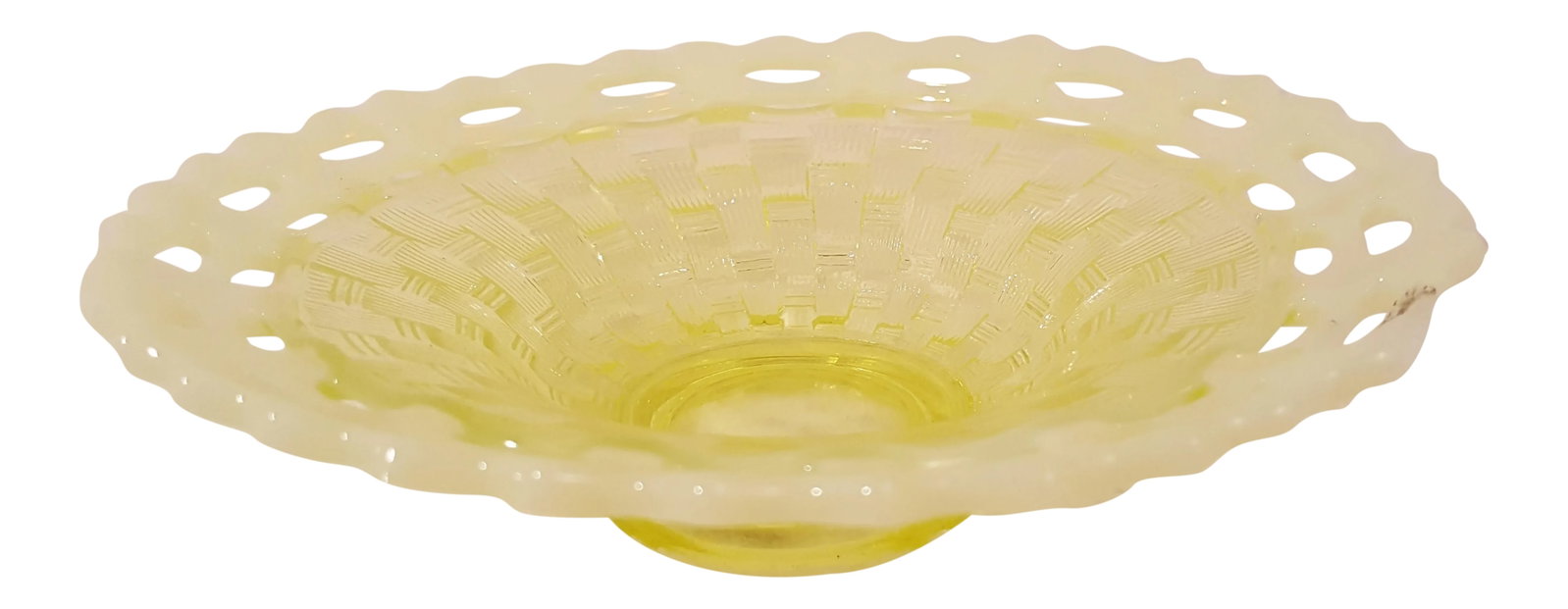 Fenton Topaz Opalescent Basketweave Dish: Open Edge Basketweave Fenton 1935-1937 There is a blemish on one edge that appears to be a factory fix. Condition: Alterations: Original Condition Unaltered Imperfections: Some Imperfections