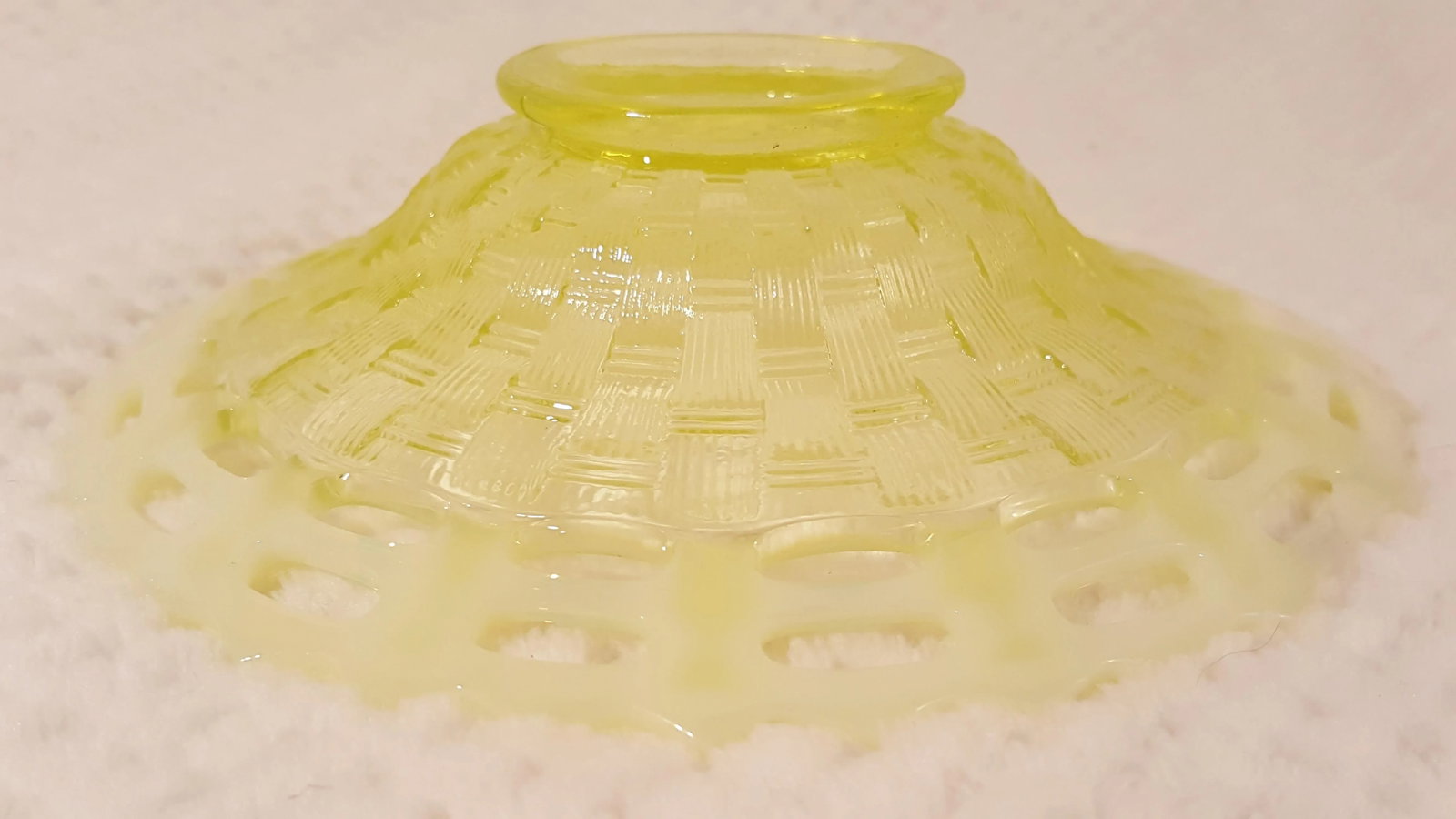 Fenton Topaz Opalescent Basketweave Dish - 3