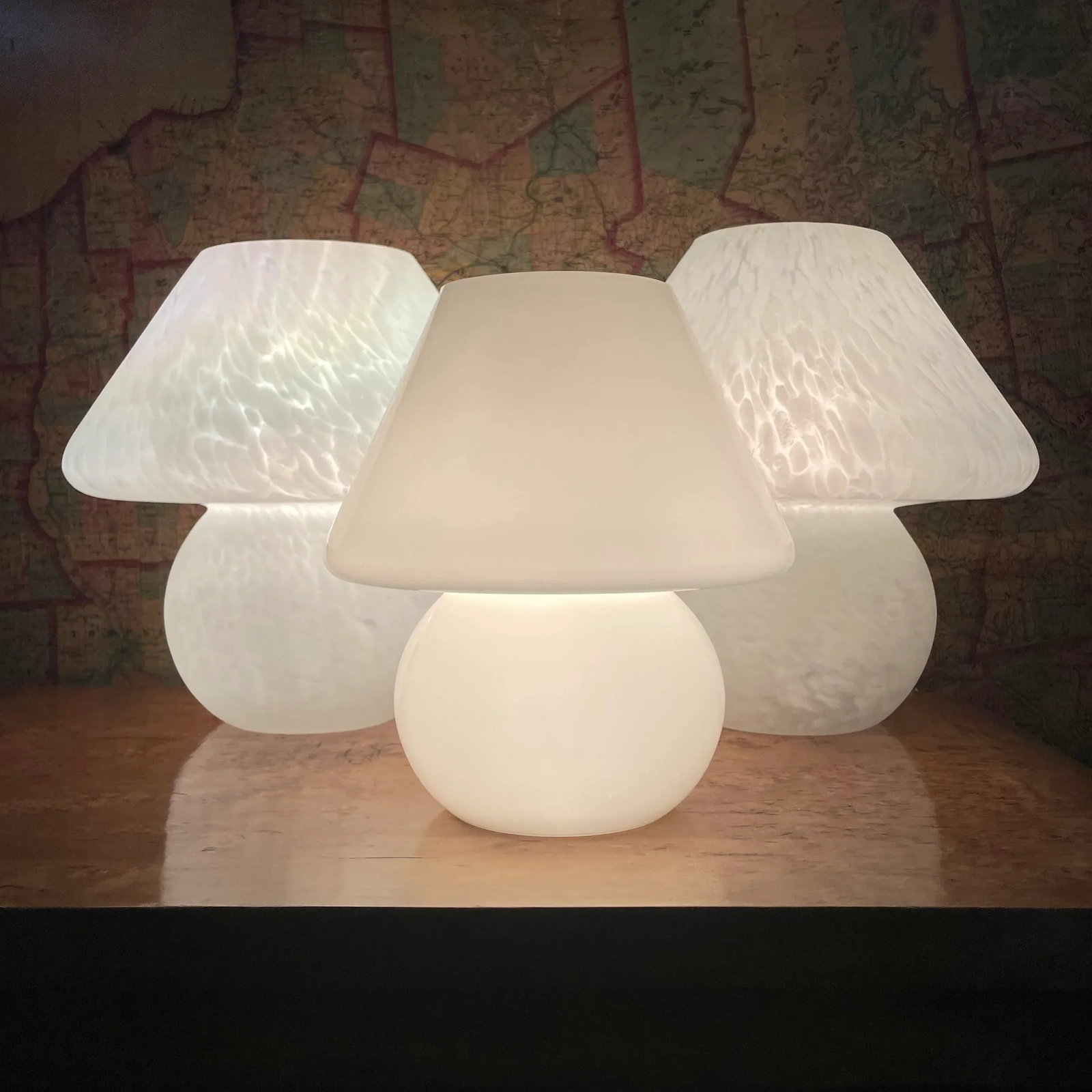 Pair of 1970s Murano Venini Style Mushroom-Shaped Frosted Speckled Glass Lamps - 11