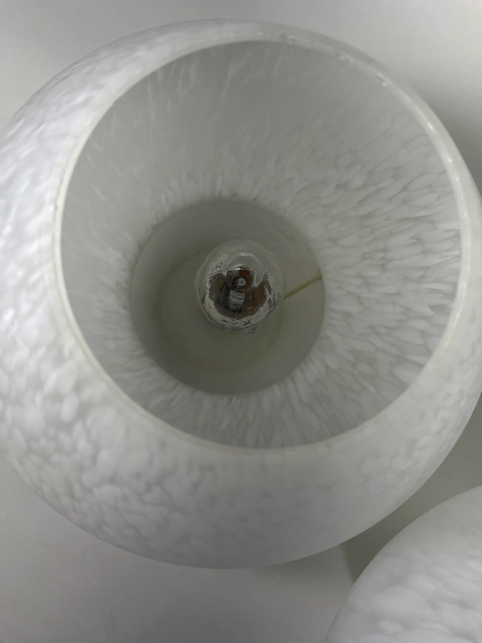 Pair of 1970s Murano Venini Style Mushroom-Shaped Frosted Speckled Glass Lamps - 9