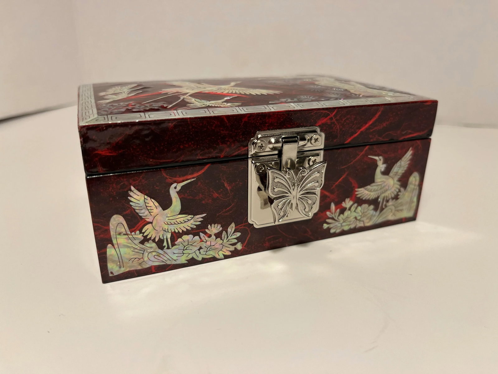 Vintage Asian Mother of Pearl Inlay Jewelry Lacquer Box With Mirror - 2