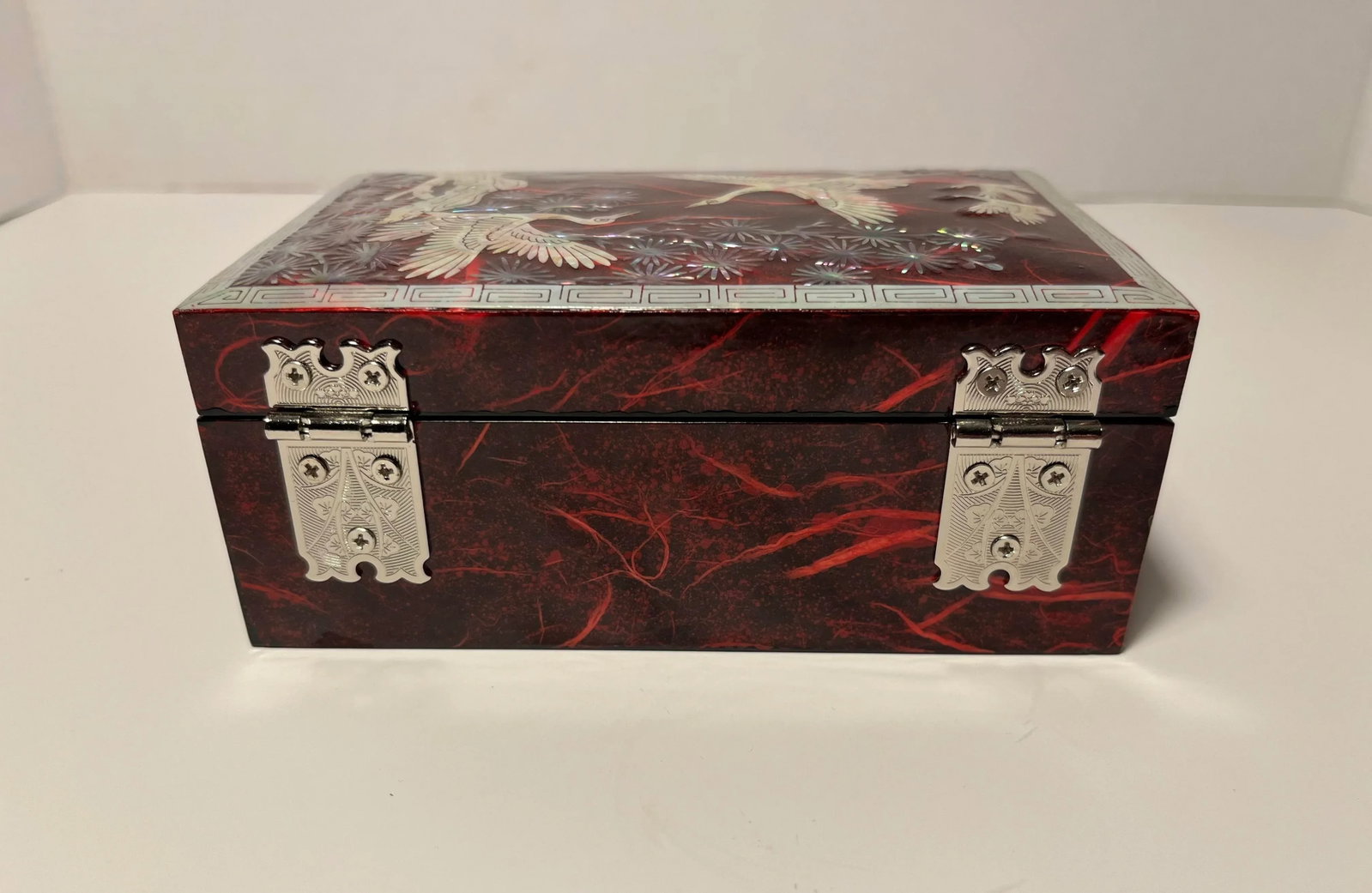 Vintage Asian Mother of Pearl Inlay Jewelry Lacquer Box With Mirror - 5