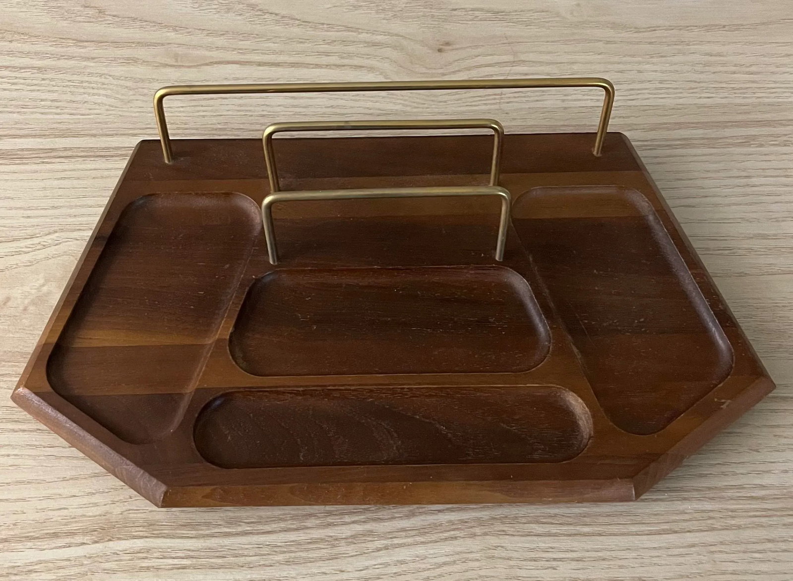 1970s Mid-Century Modern Walnut Desk Organizer - 3