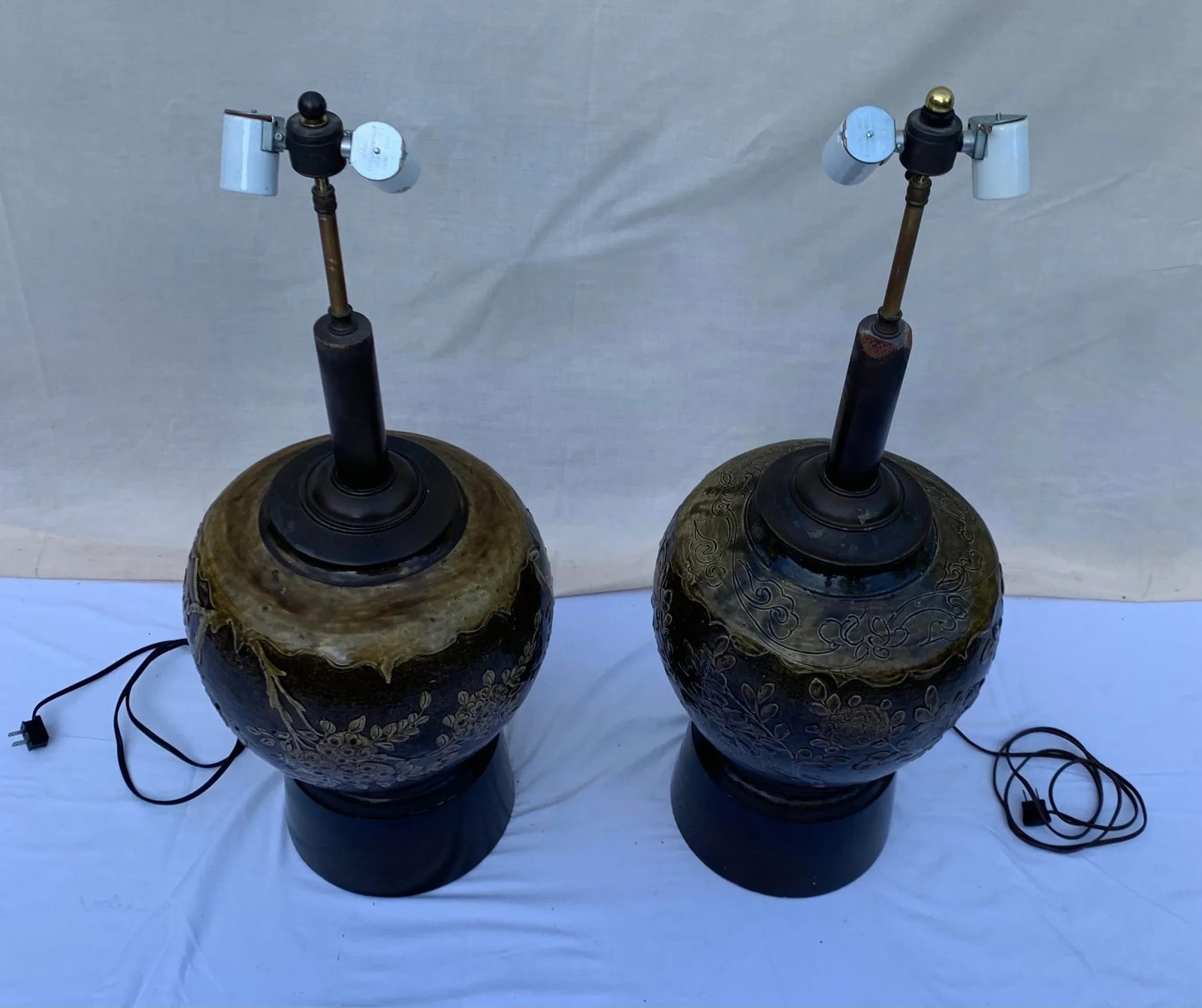 Vintage Late 20th Century Handcrafted Urn Table Lamps, Set of 2 - 7