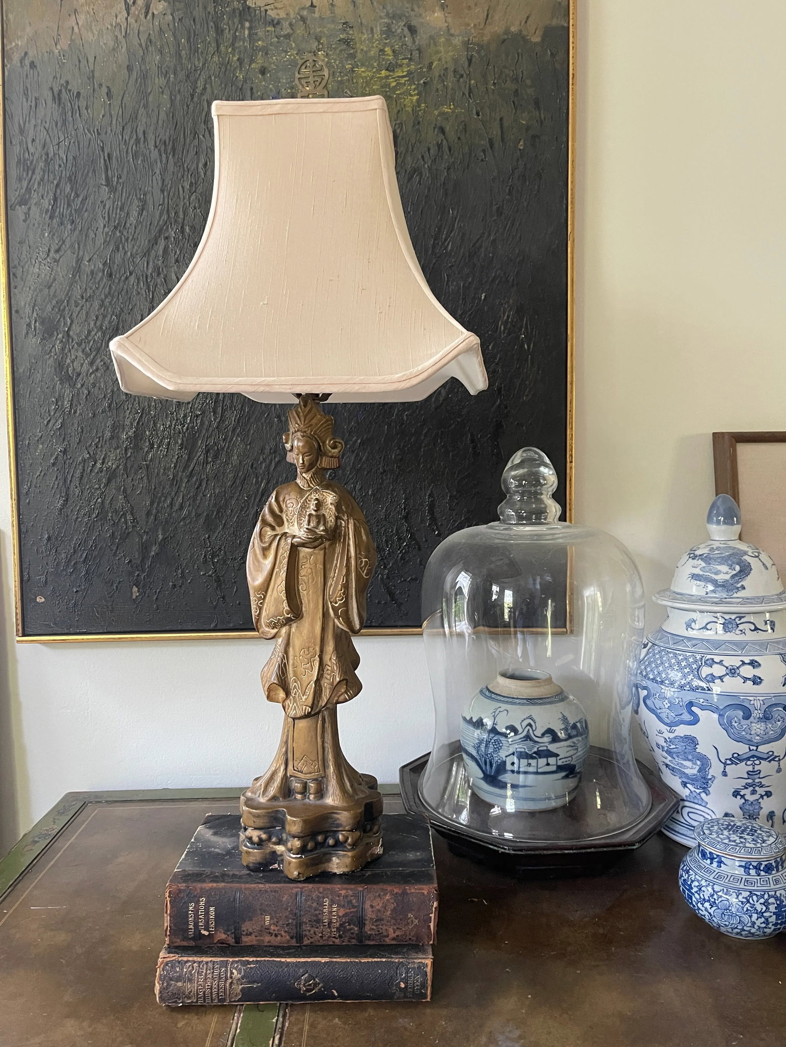 Early 20th Century Vintage Guan Yin Chinese Deity Lamp - 2