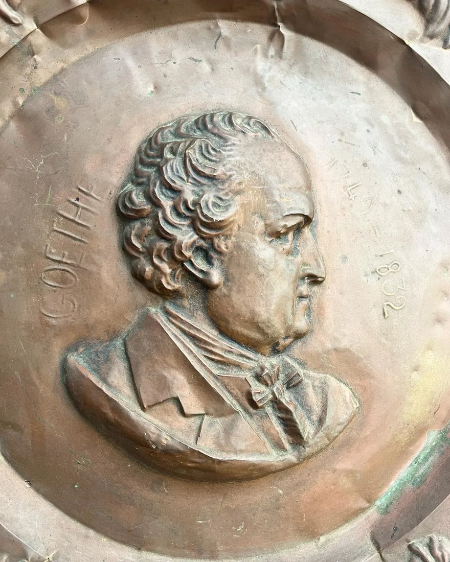19th Century French Medallion Portrait Plaque of Johann Wolfgang Von Goethe - 2
