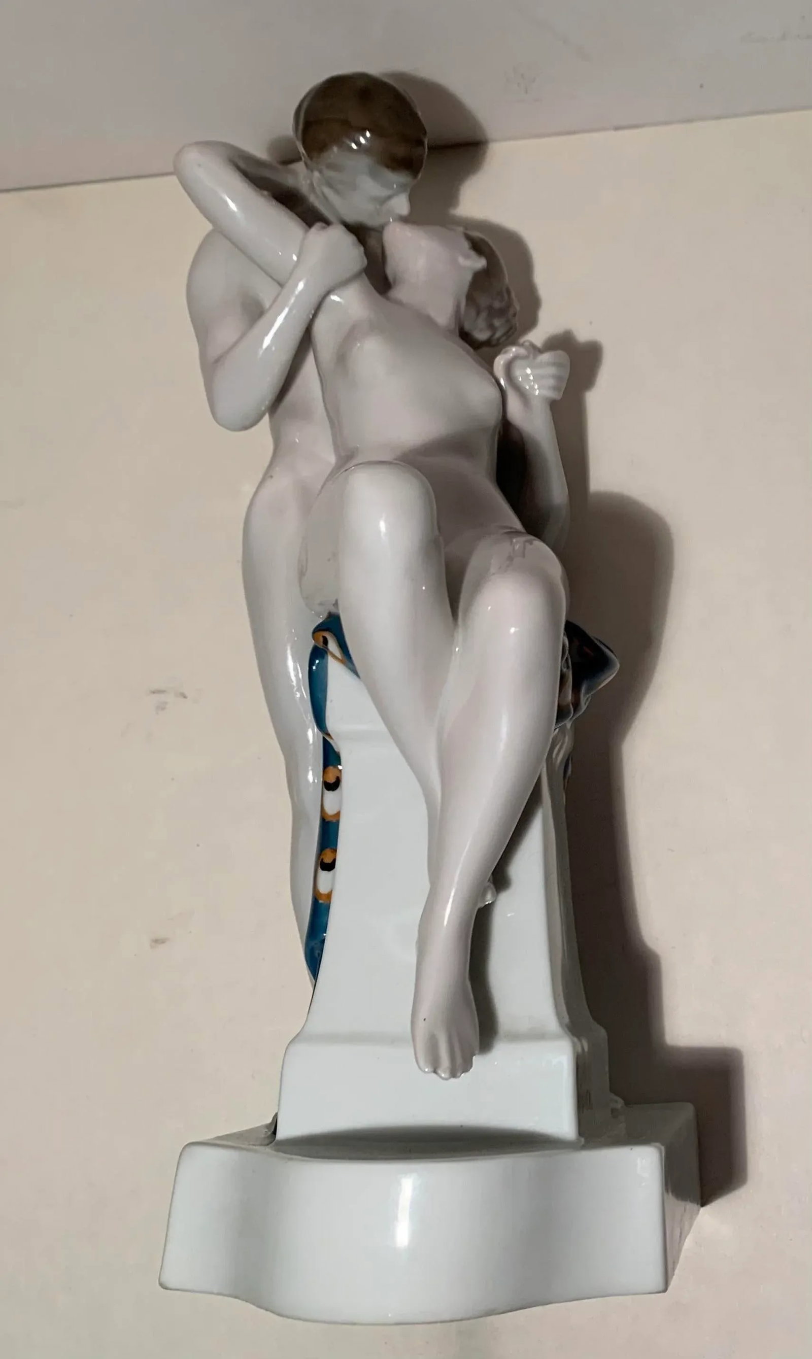 Antique 1918 Rosenthal "Spring of Love" Porcelain Statue - 9