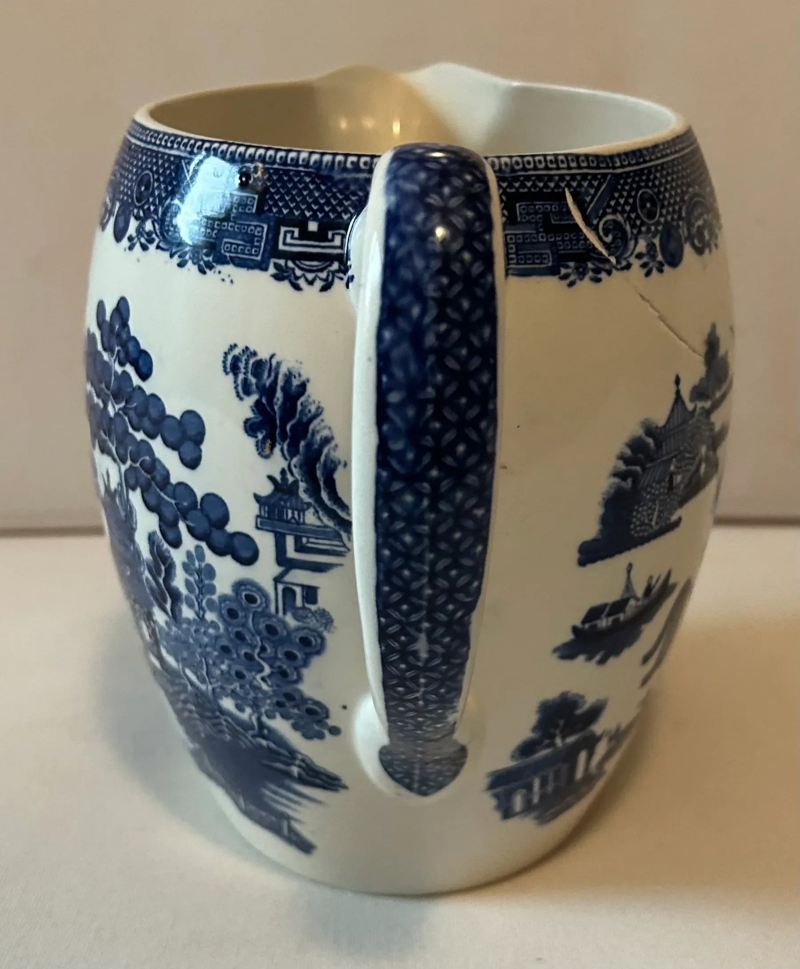 Early 20th Century Blue Willow Transferware Water Pitcher for Johnson Bros - 4