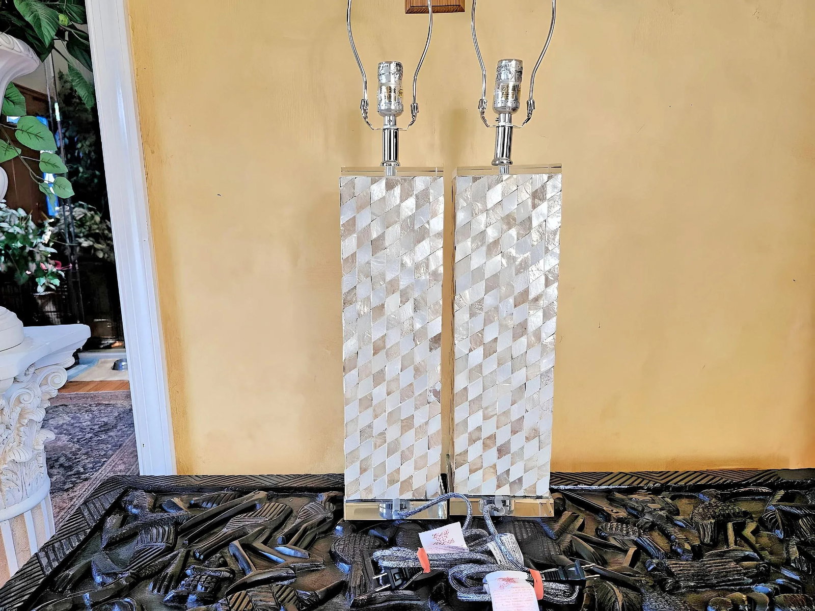 21st Century Seashell and Glass Table Lamp by Jonathan Y - a Pair - 5