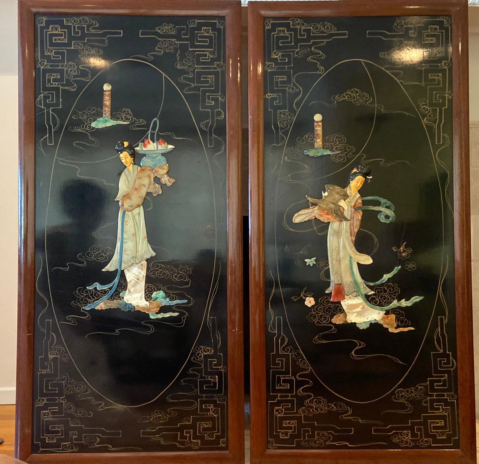 1950s Large Vintage Asian Inlaid Black Lacquer Hanging Panels - Set of 2 - 2