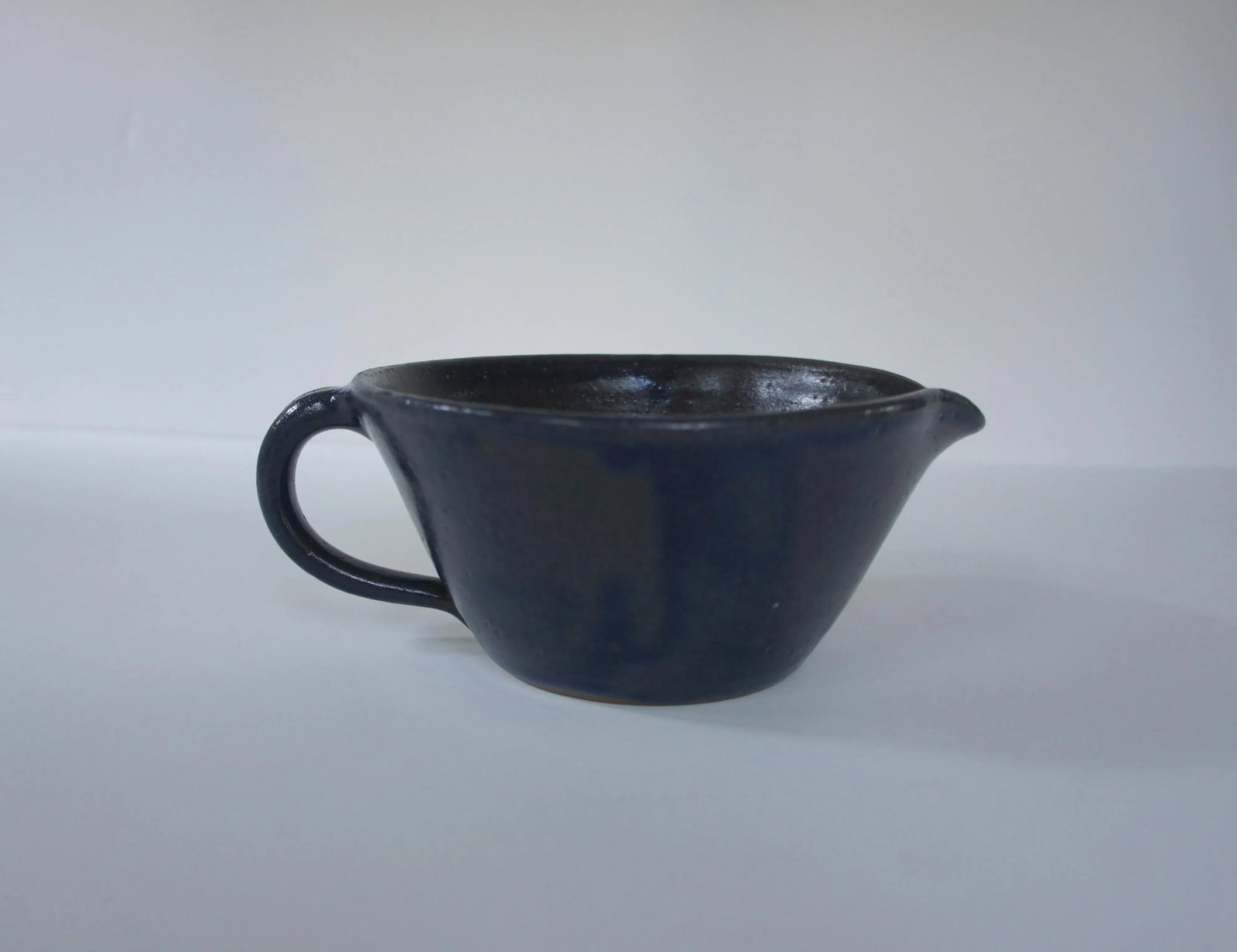 1970s Mid-Century Modern John Garrou for Old Fort Pottery Purple Glaze Pitcher - 11