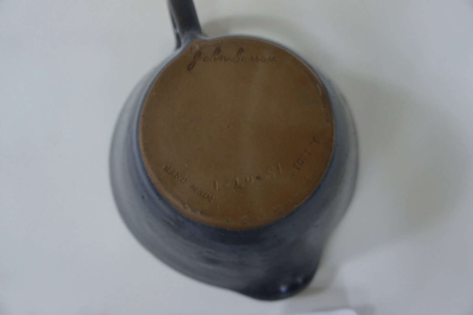 1970s Mid-Century Modern John Garrou for Old Fort Pottery Purple Glaze Pitcher - 9