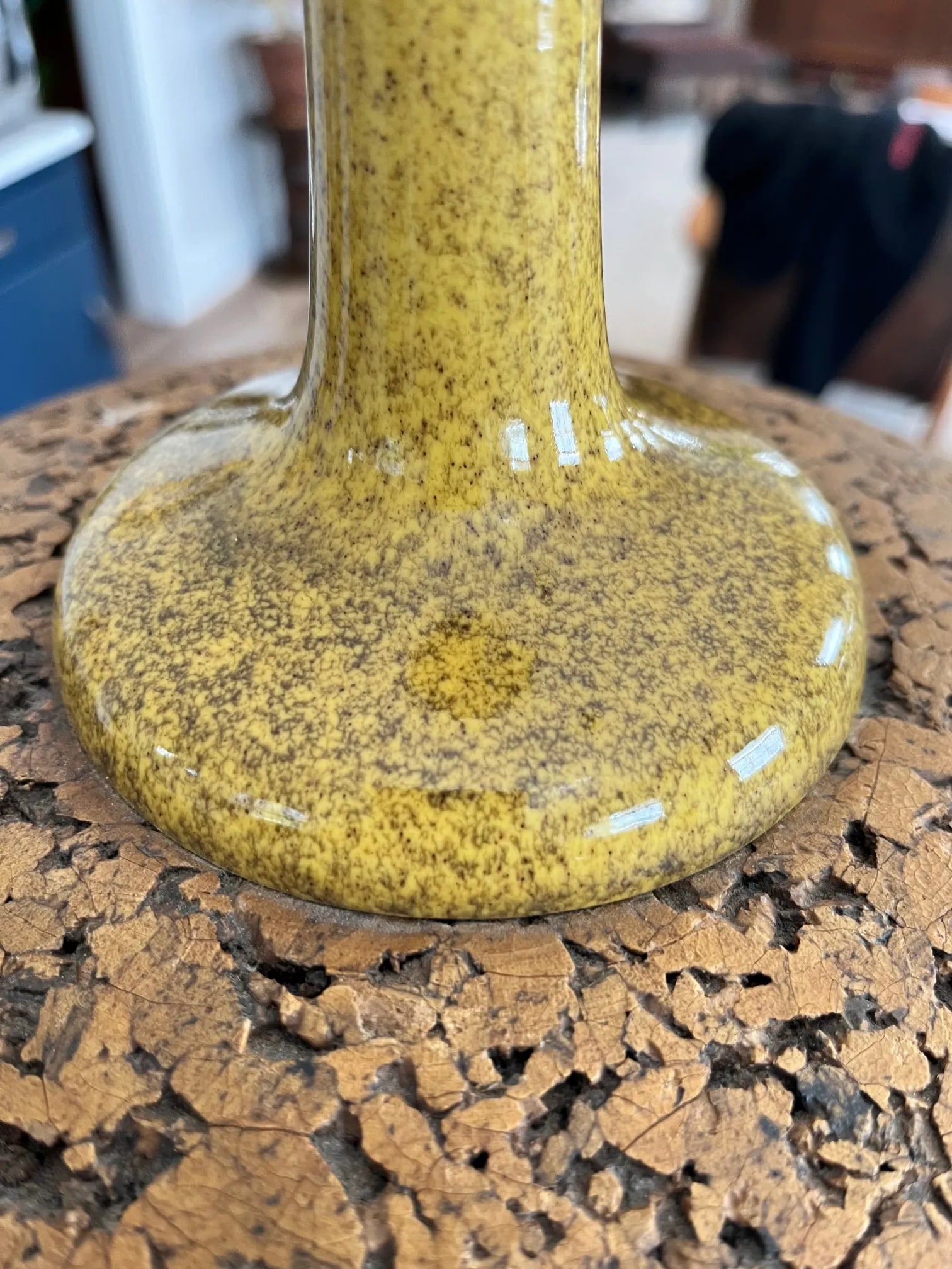 1950s Mid-Century Modern Large Cork and Ceramic Table Lamp - 6