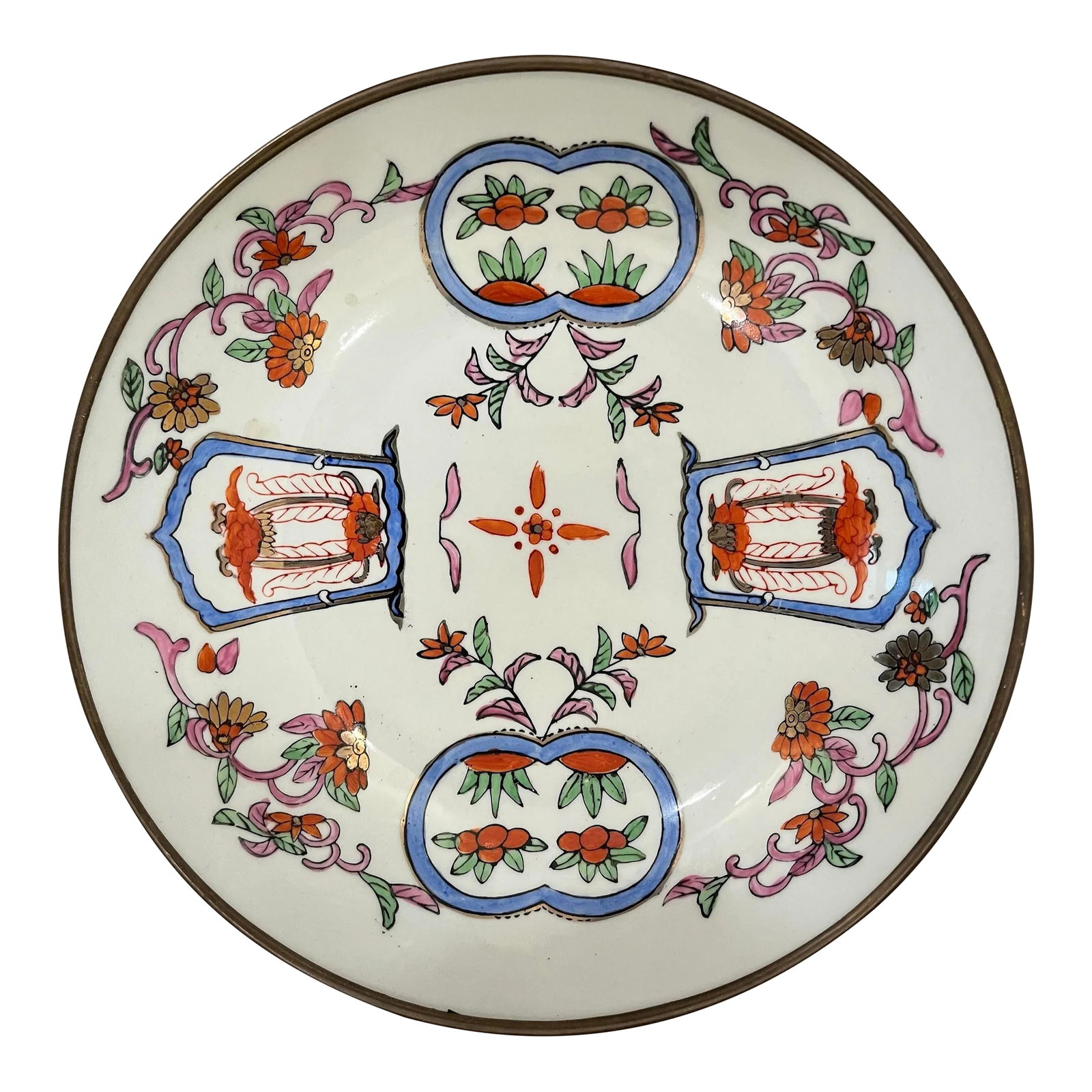 1970s Brass Backed Chinoiserie Porcelain Hanging Wall Plate: Excellent vintage condition, reminiscent of the Imari style. Unsure of origin. No chips, cracks, or crazing noted to plate. Patina to brass on back will be left intact. Dimensions are: IMPORTANT